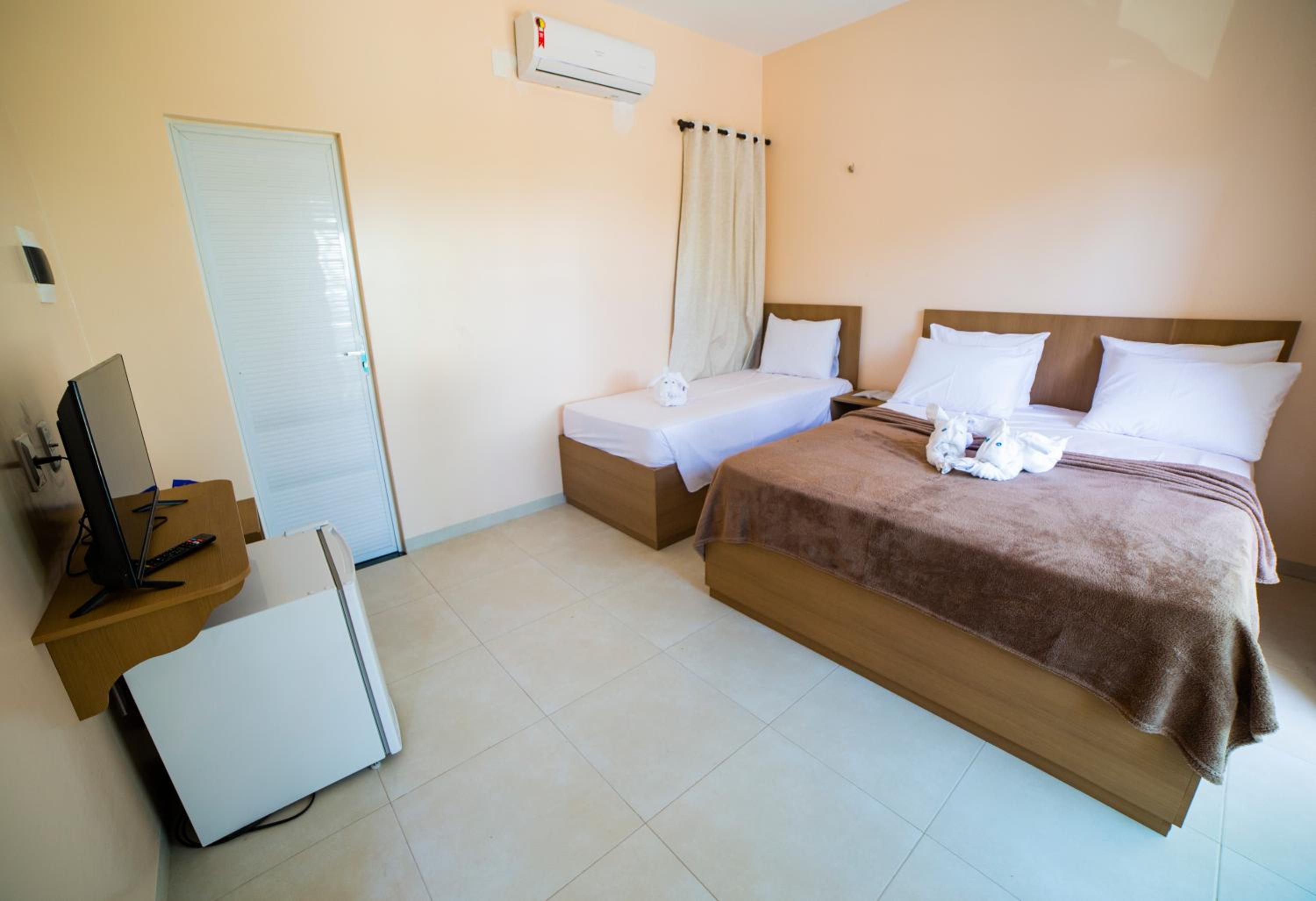 Superior Suite with Sea View - Photo 3