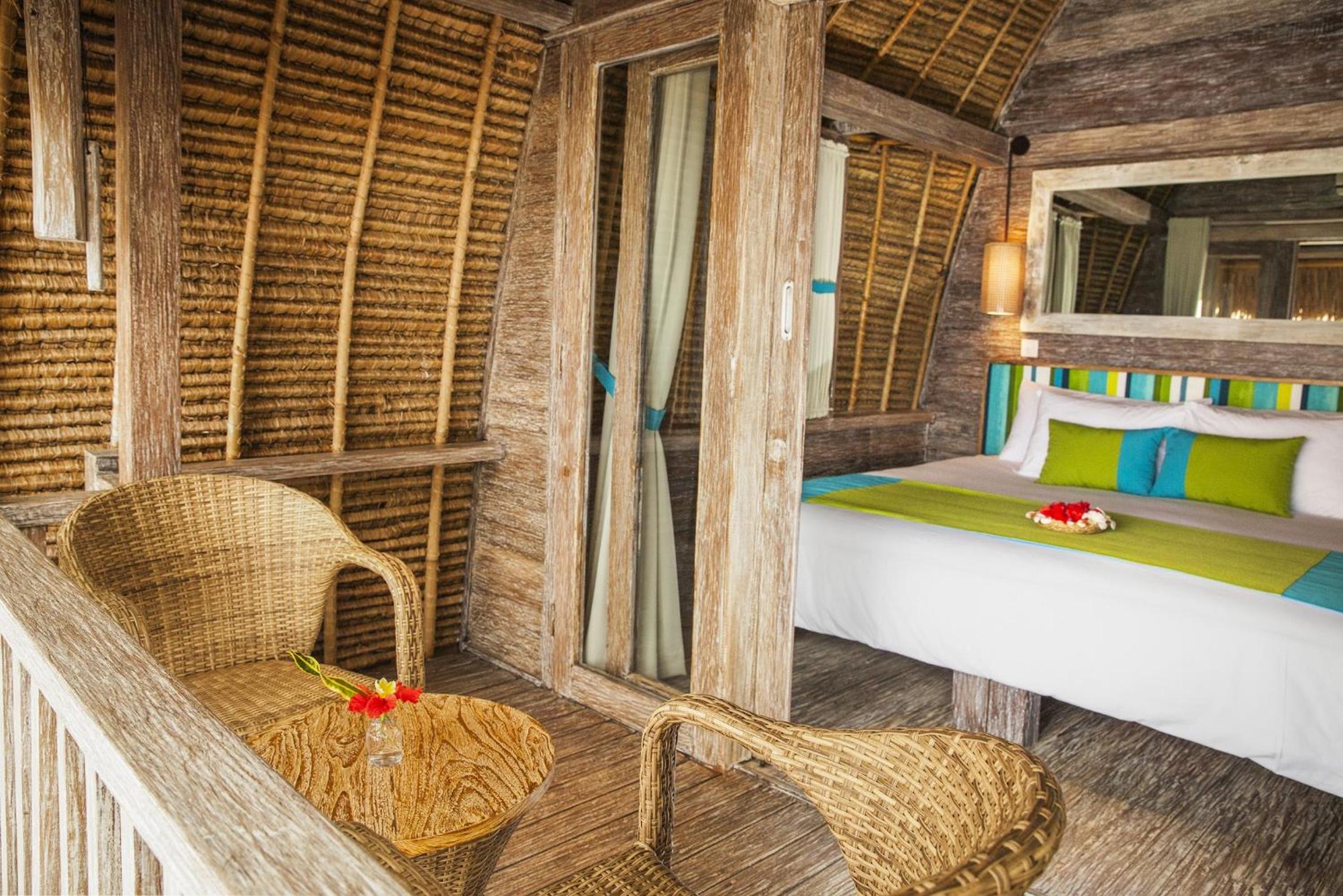 Bungalow with Sea View