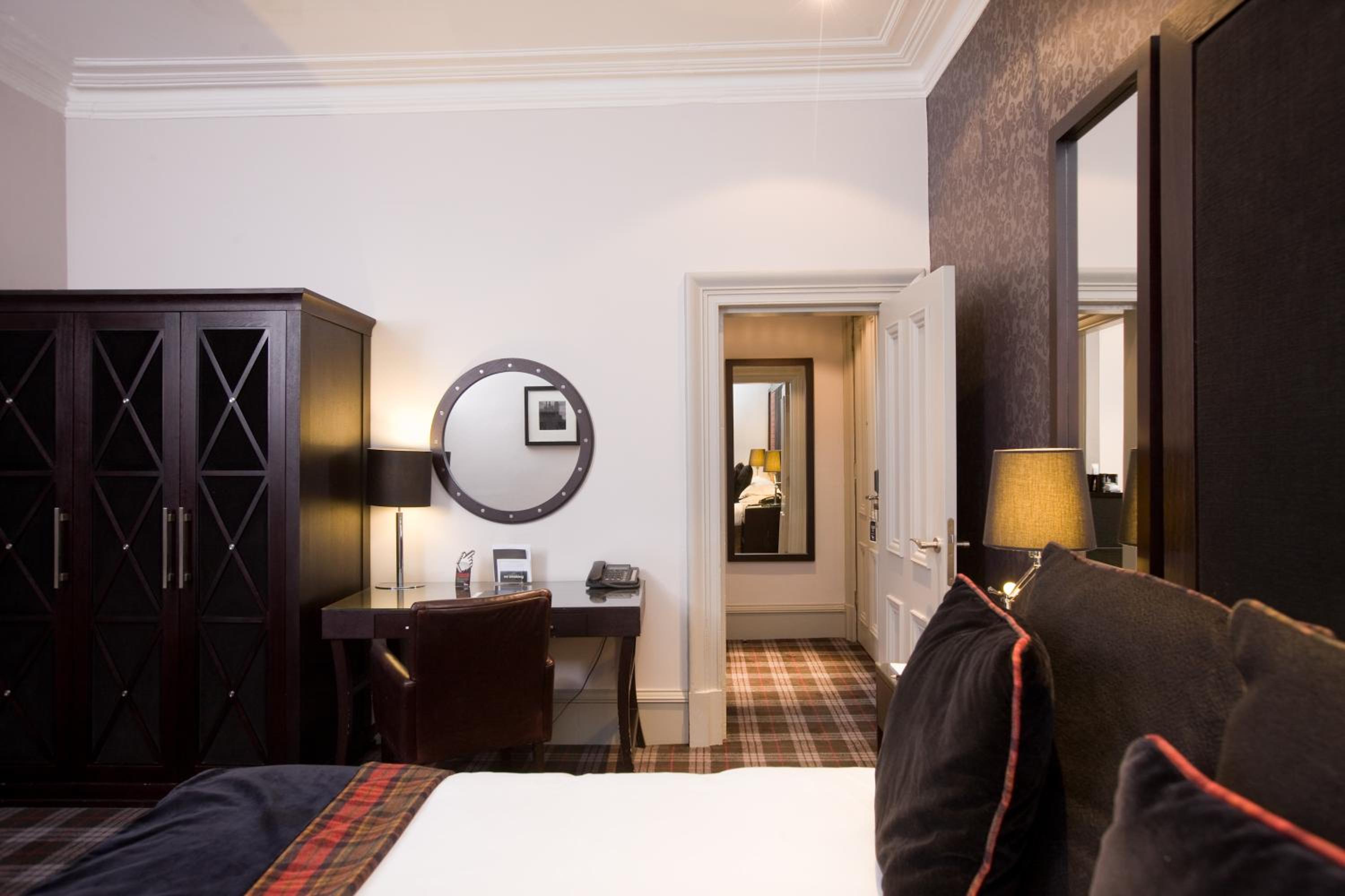 Standard Double Room - Photo 4