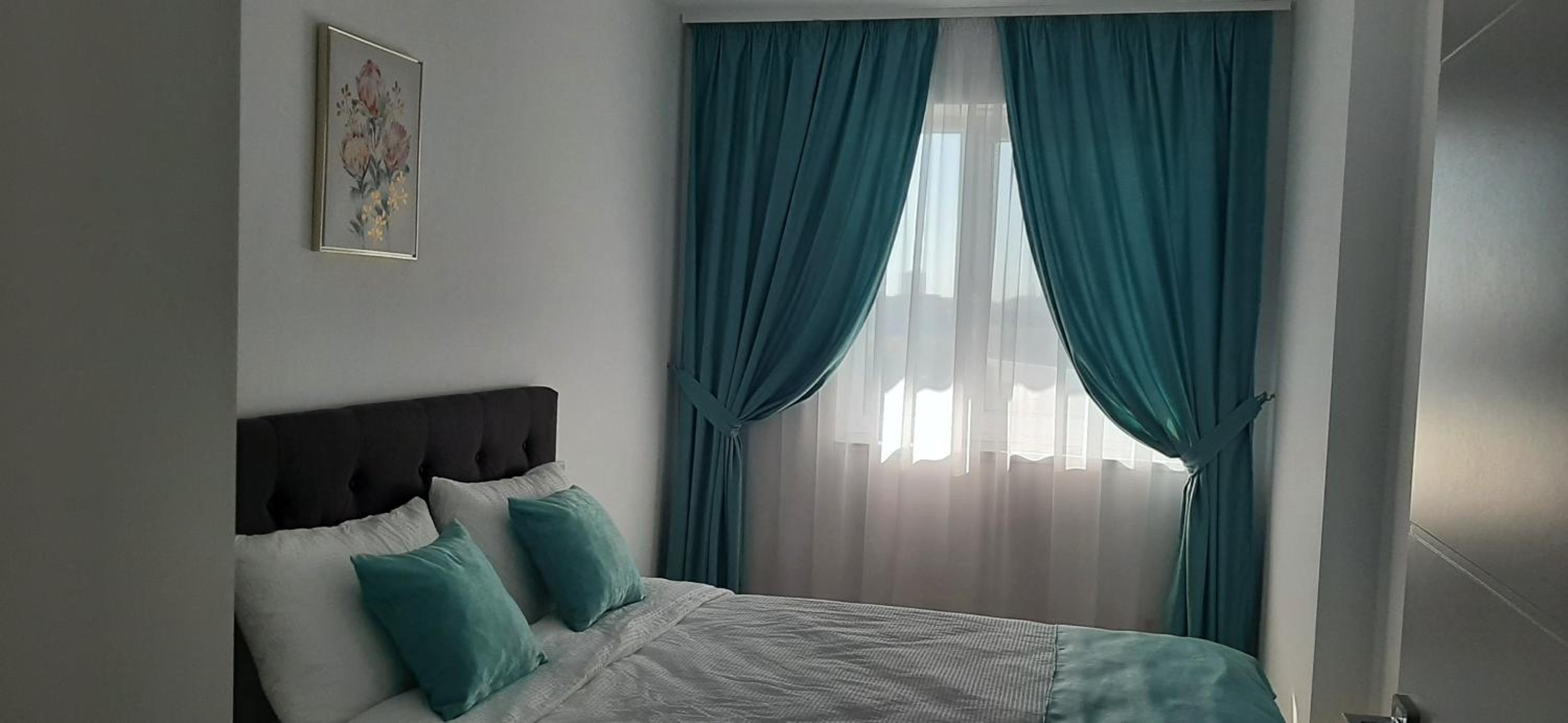 Two-Bedroom Apartment - Photo 10