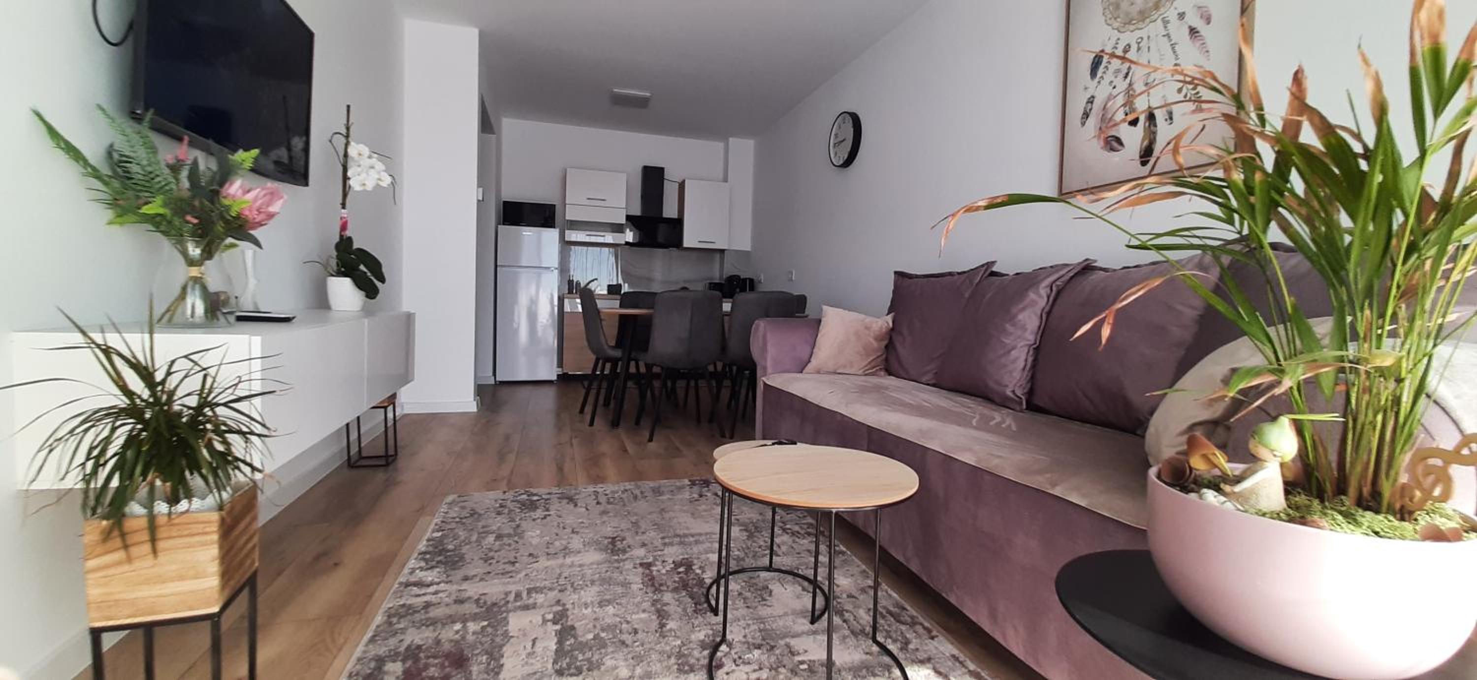 Two-Bedroom Apartment - Photo 11