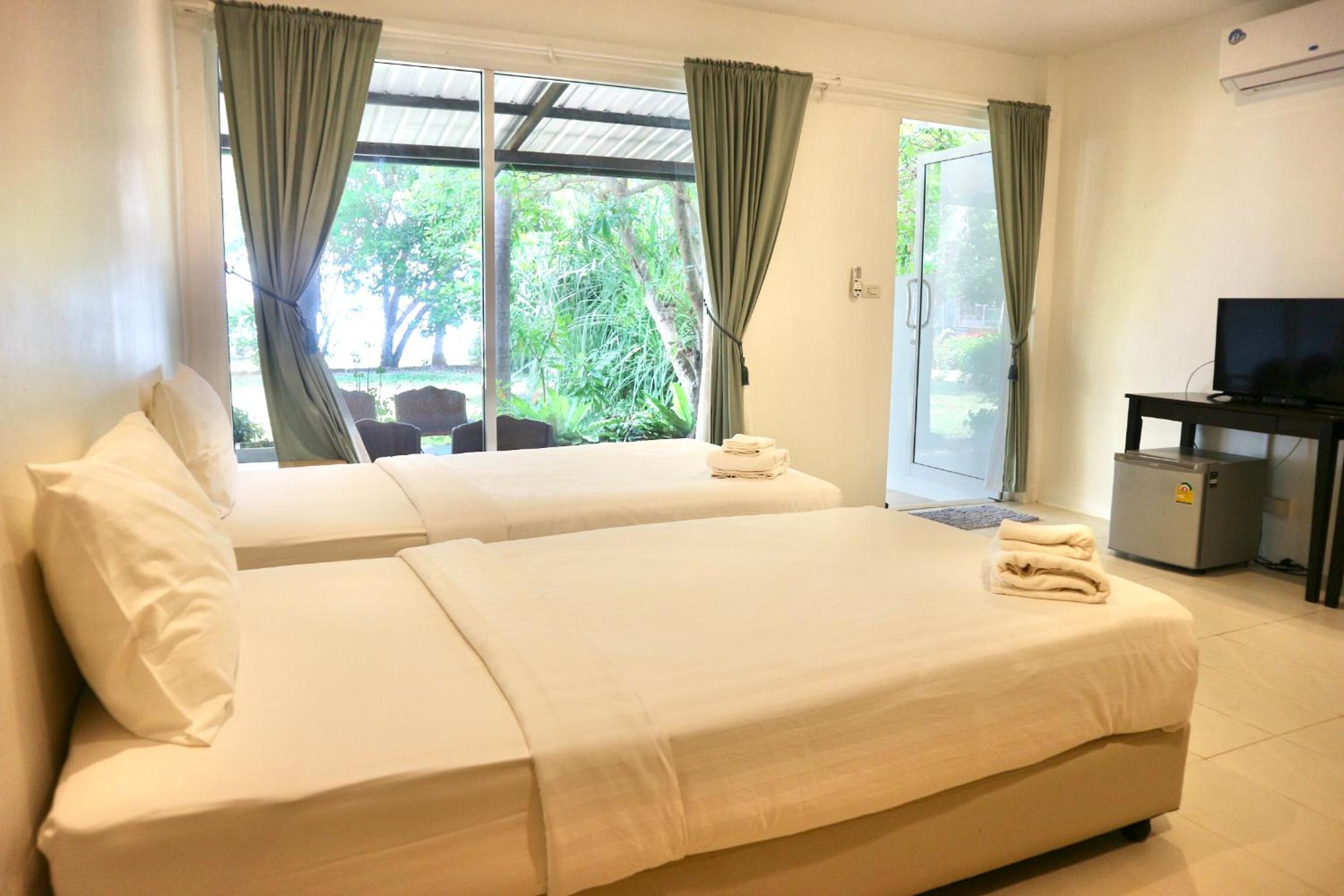Twin Room With Sea View photo 1