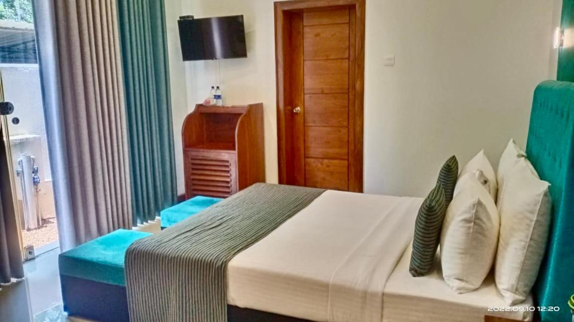 Double Room with Garden View