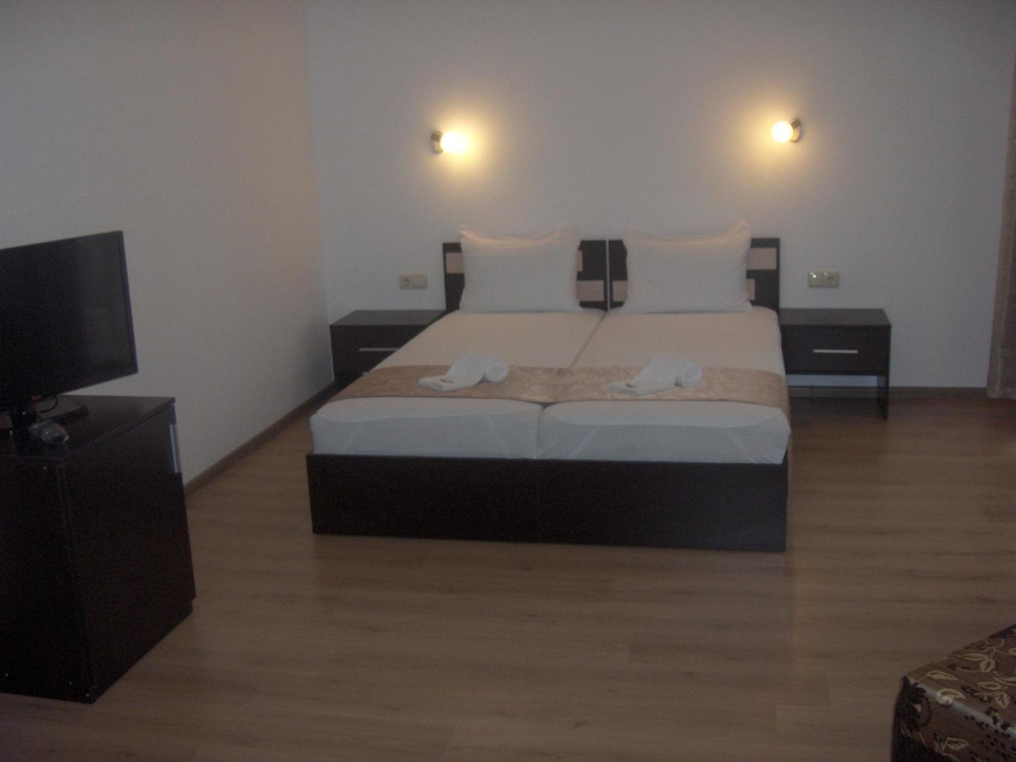 Studio with Sofa Bed