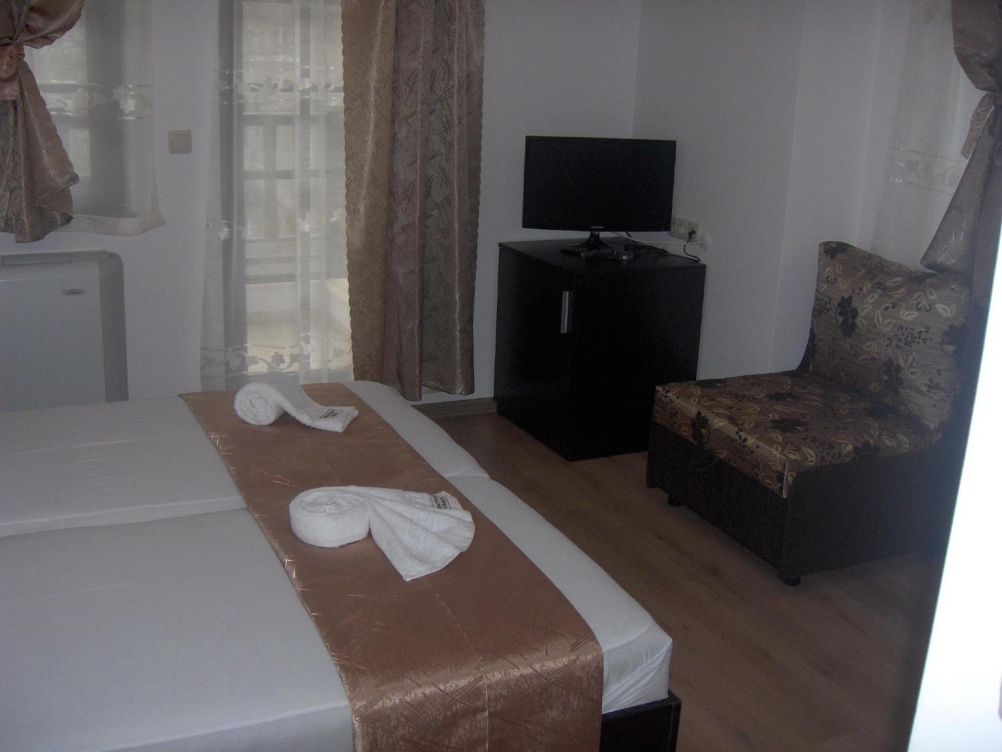 Twin Room with Balcony
