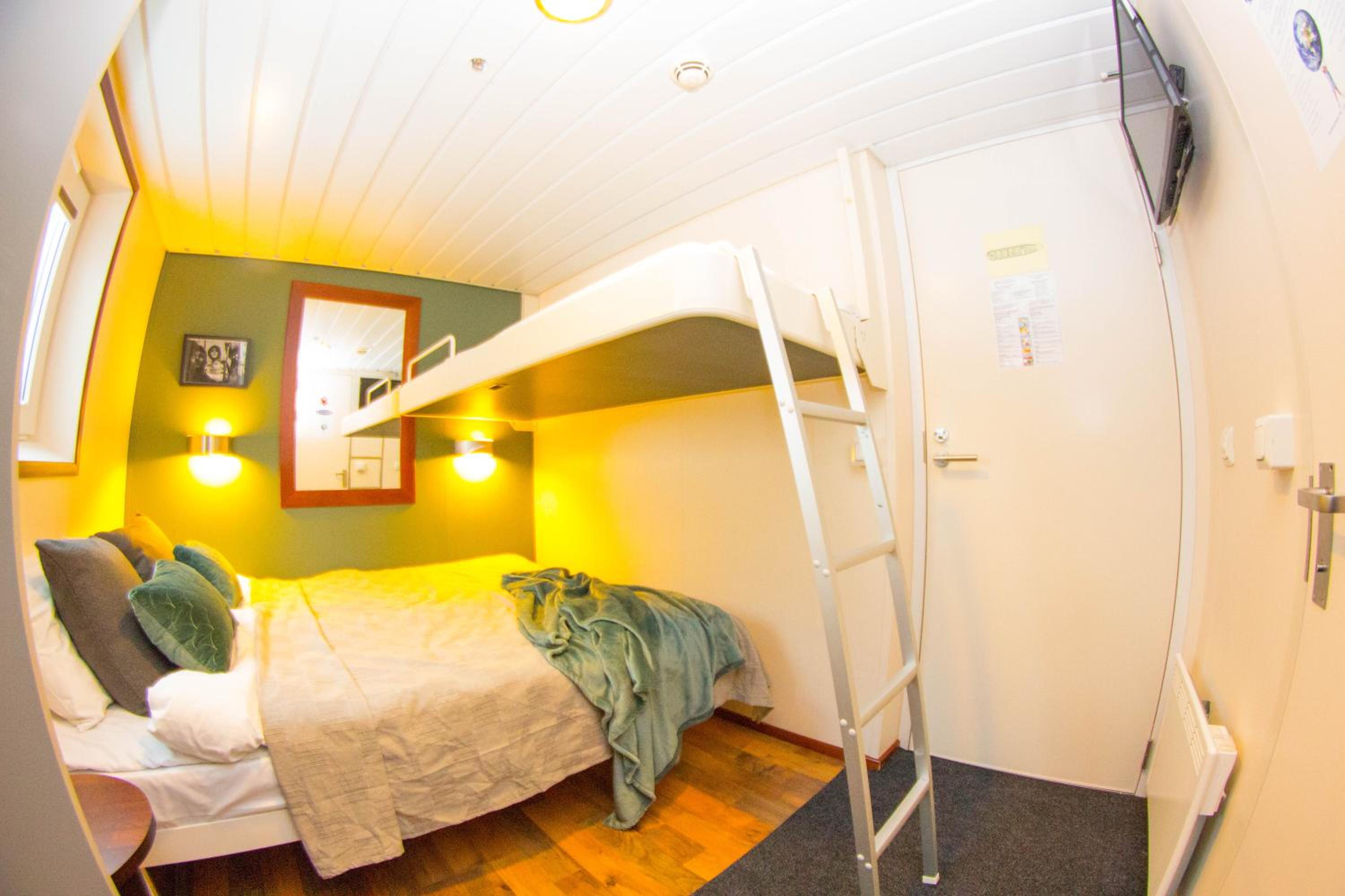 Double Room - No Pets - Photo 1