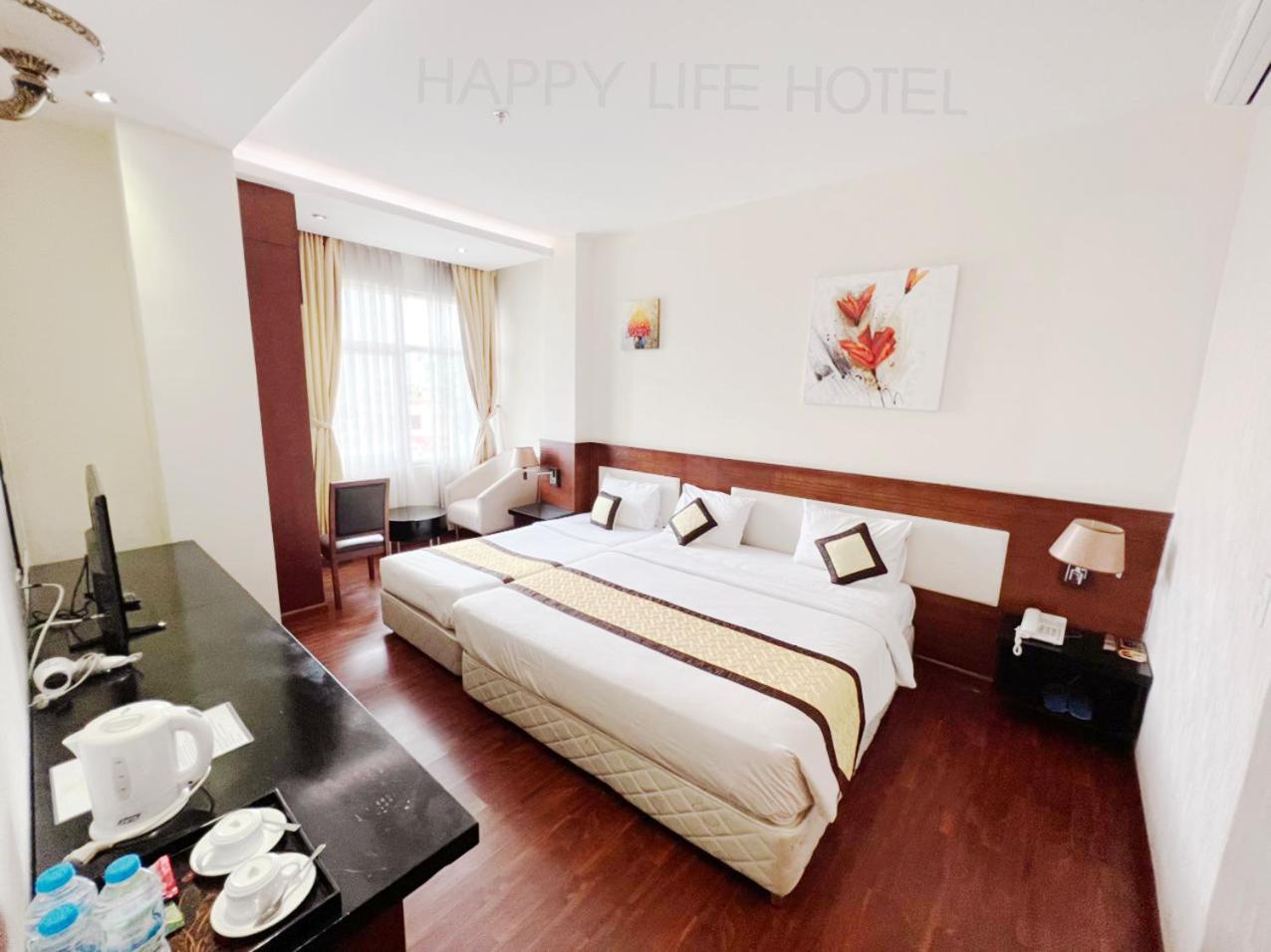 Triple Room with City View