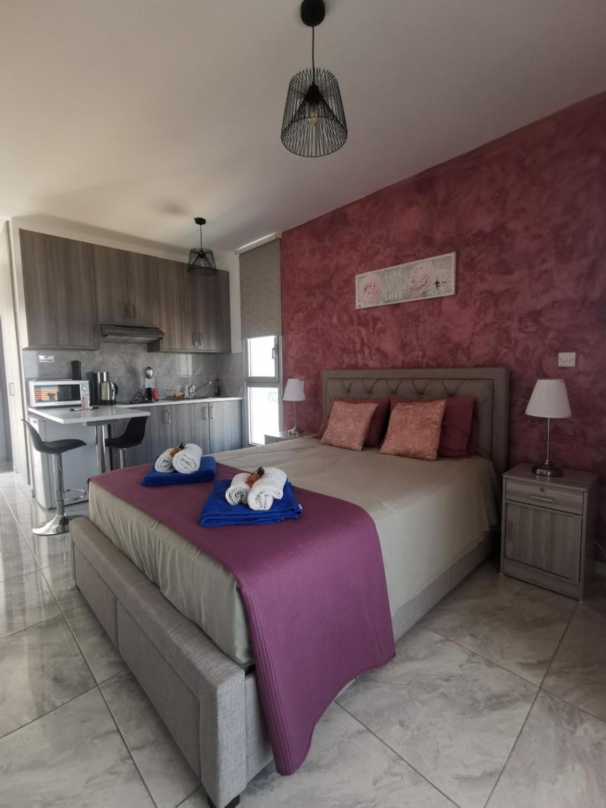 Studio Apartment with Sea View - Photo 5