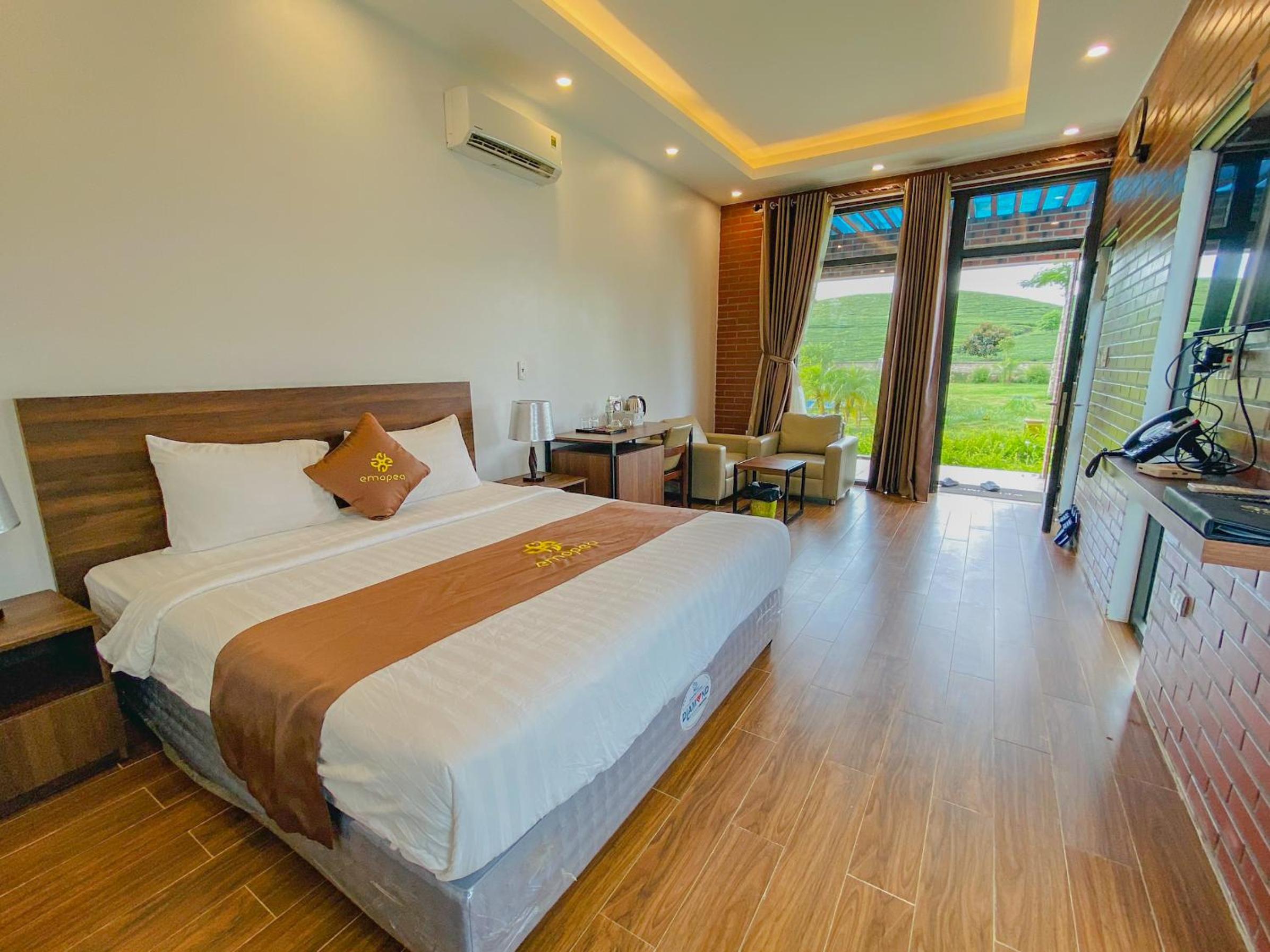 Deluxe Double Room photo 2