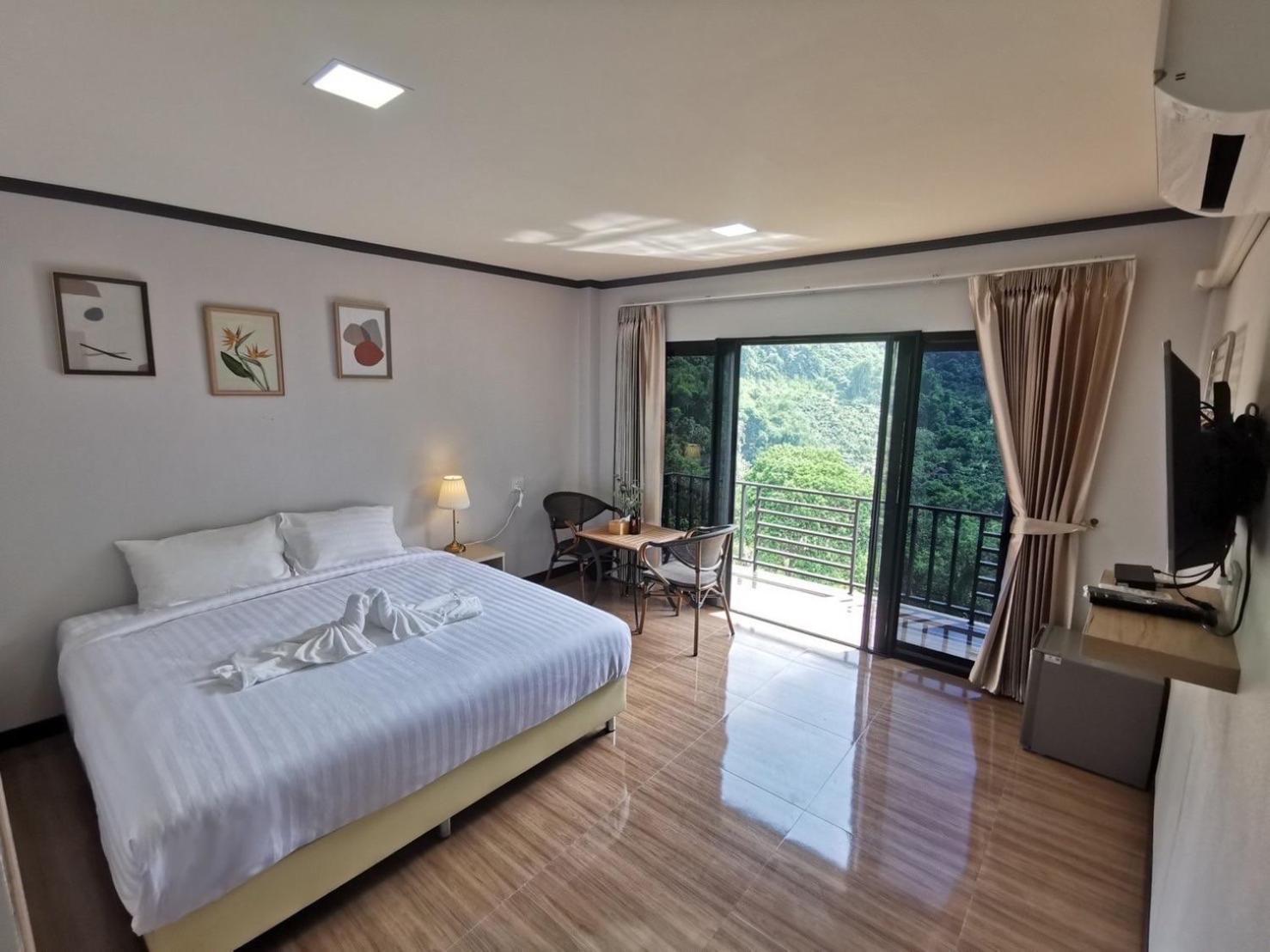 Double Room - Photo 4