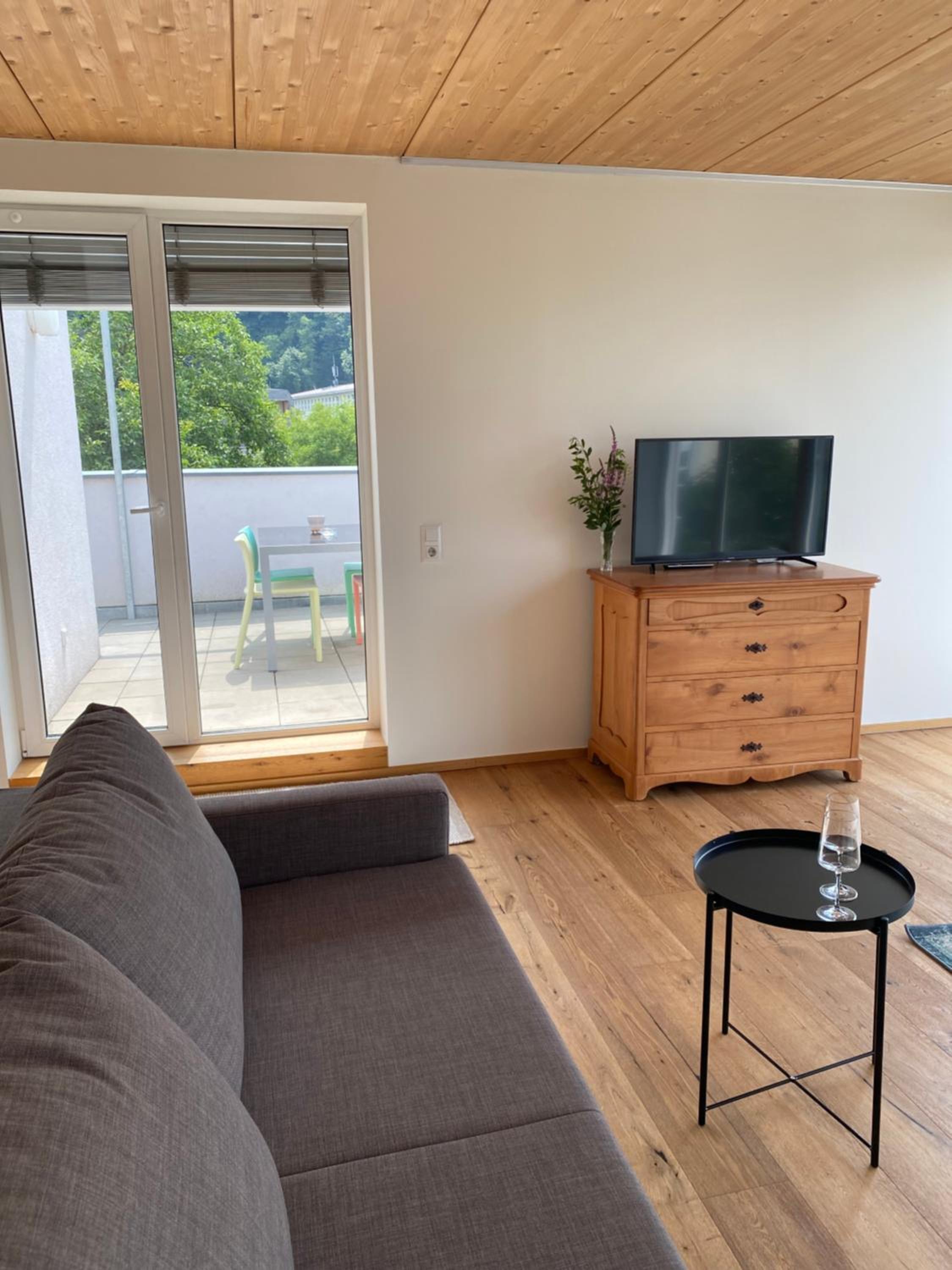 One-Bedroom Apartment - Photo 14