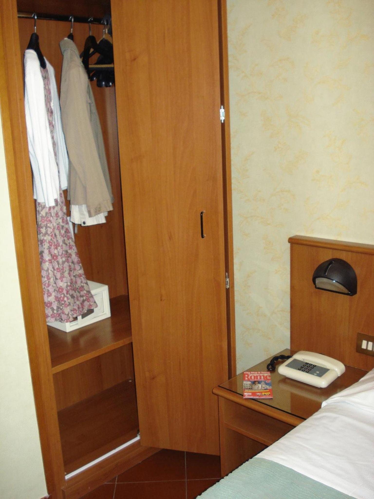 Superior Single Room photo 3