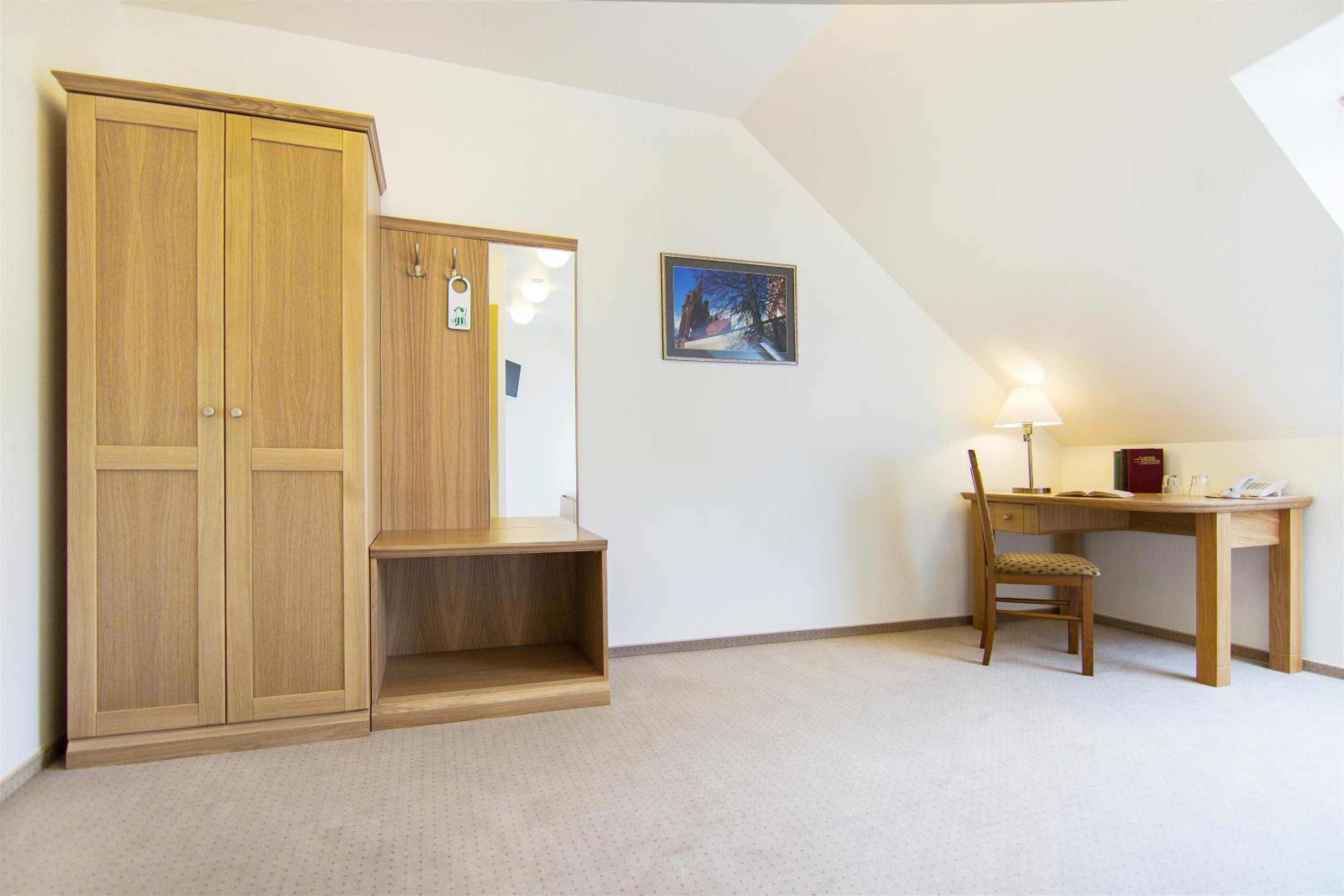 Superior Double or Twin Room photo 3