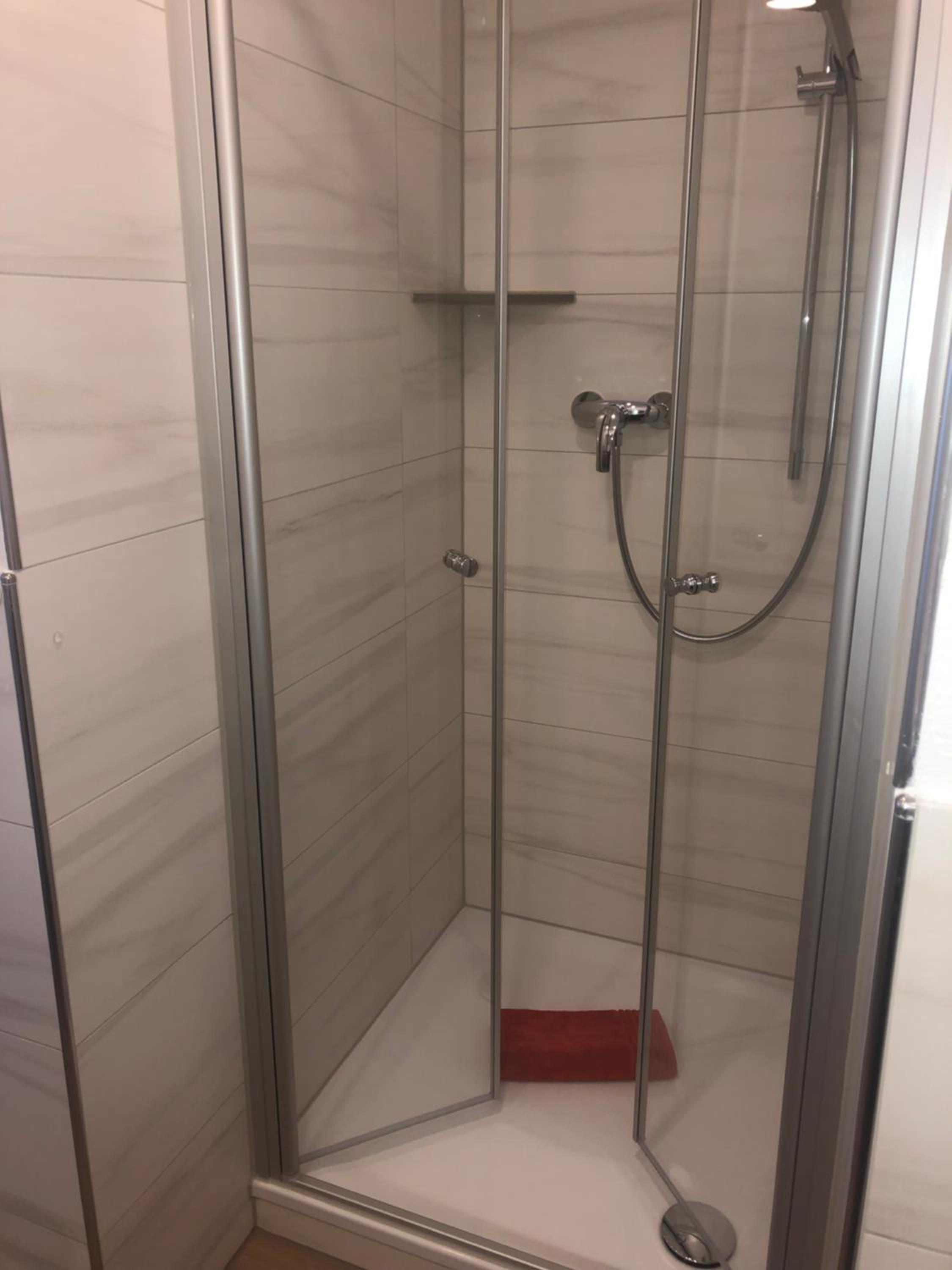 Single Room with Shower photo 3