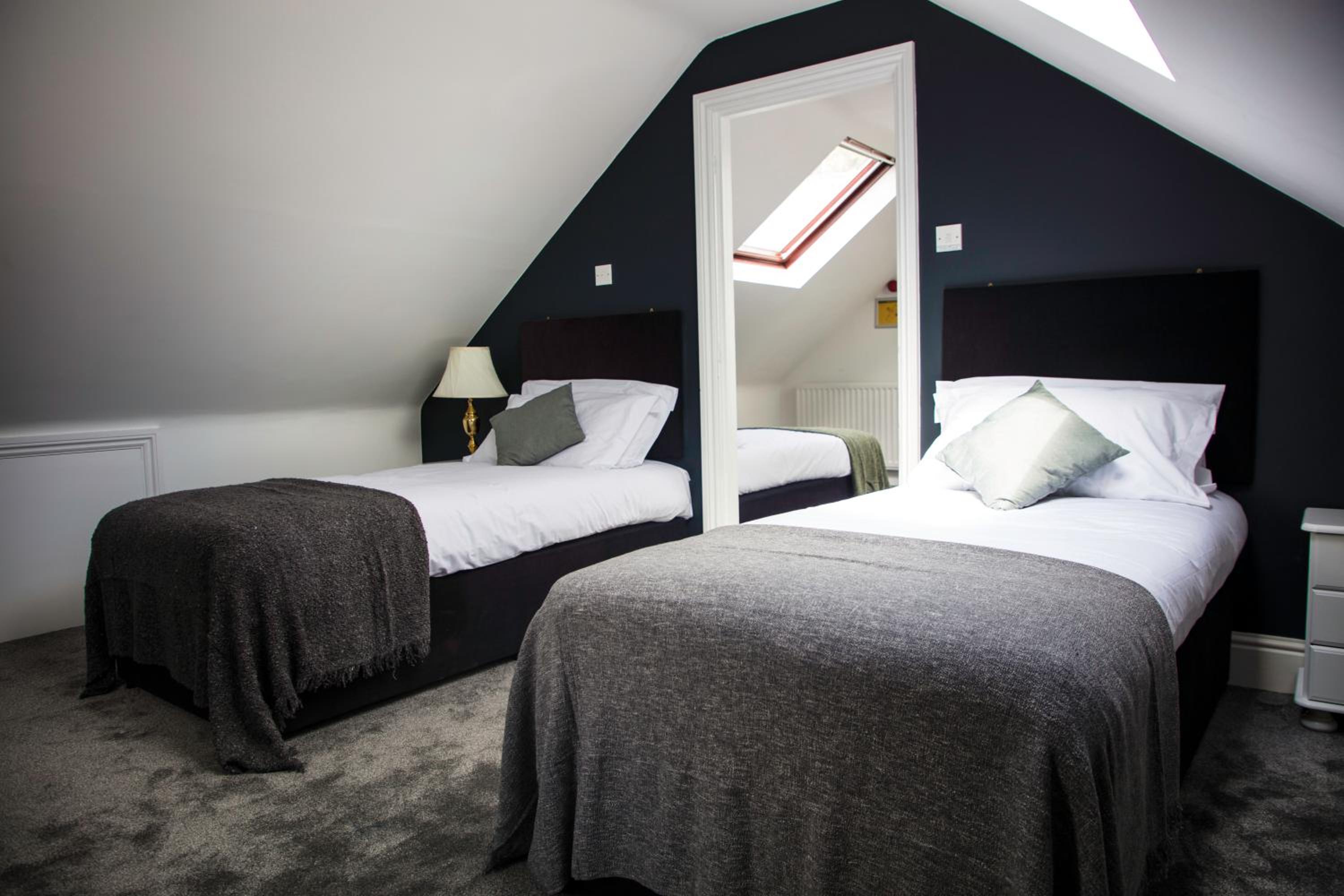 Deluxe Triple Room - Photo 2