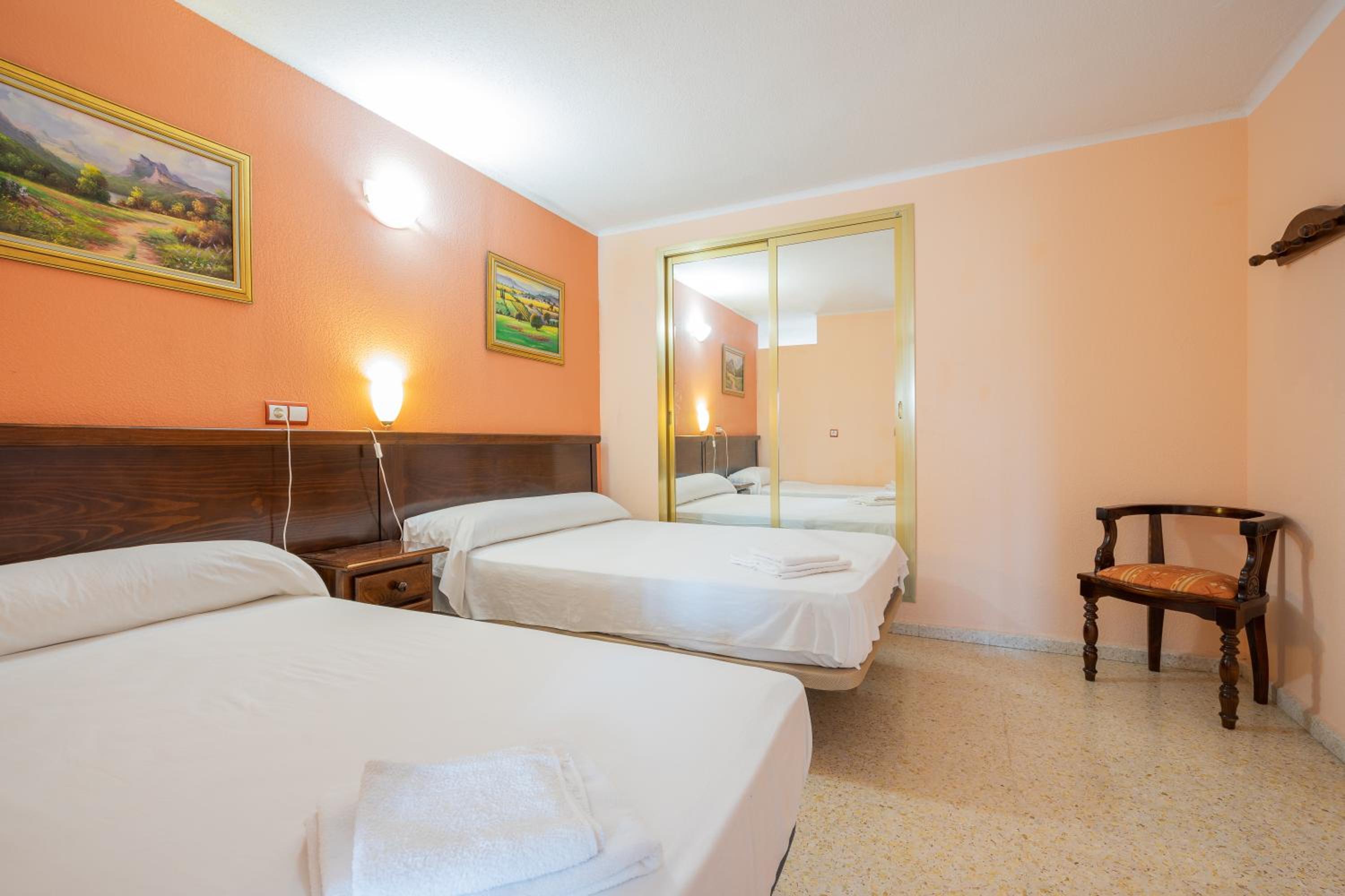 Triple Room (3 Adults)
