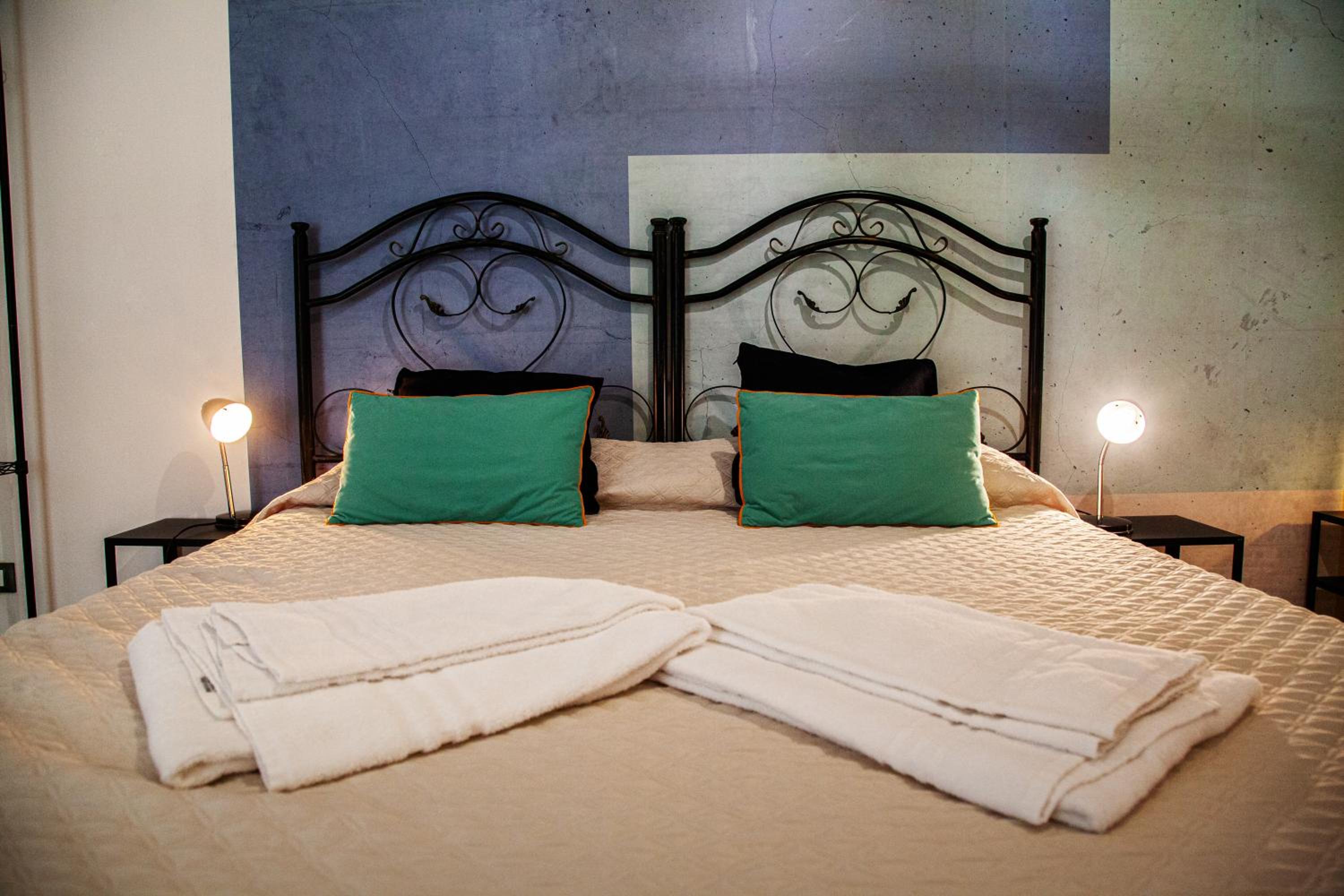 Superior Triple Room photo 3