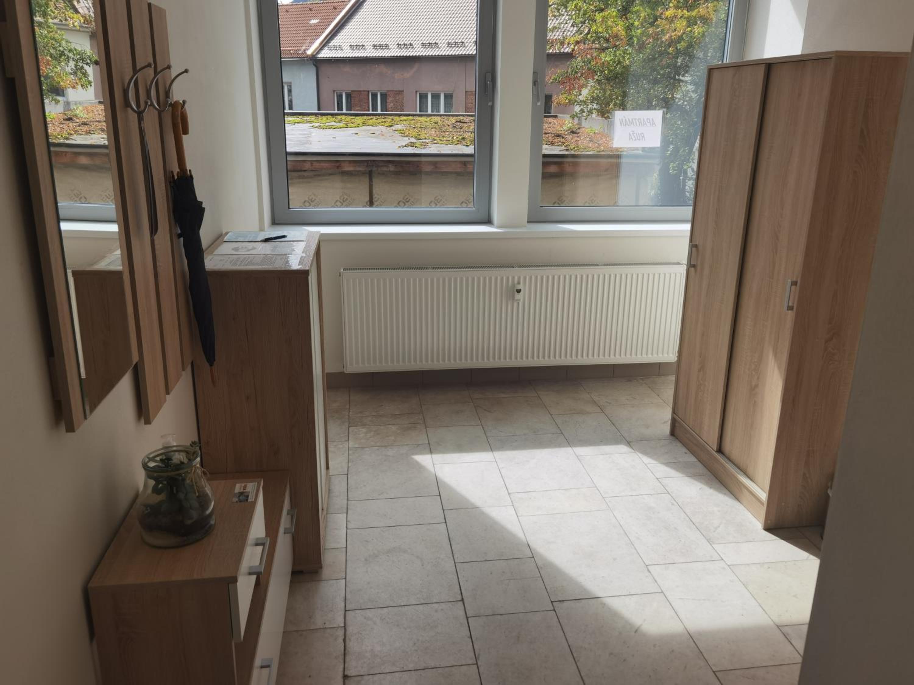 One-Bedroom Apartment - Photo 13