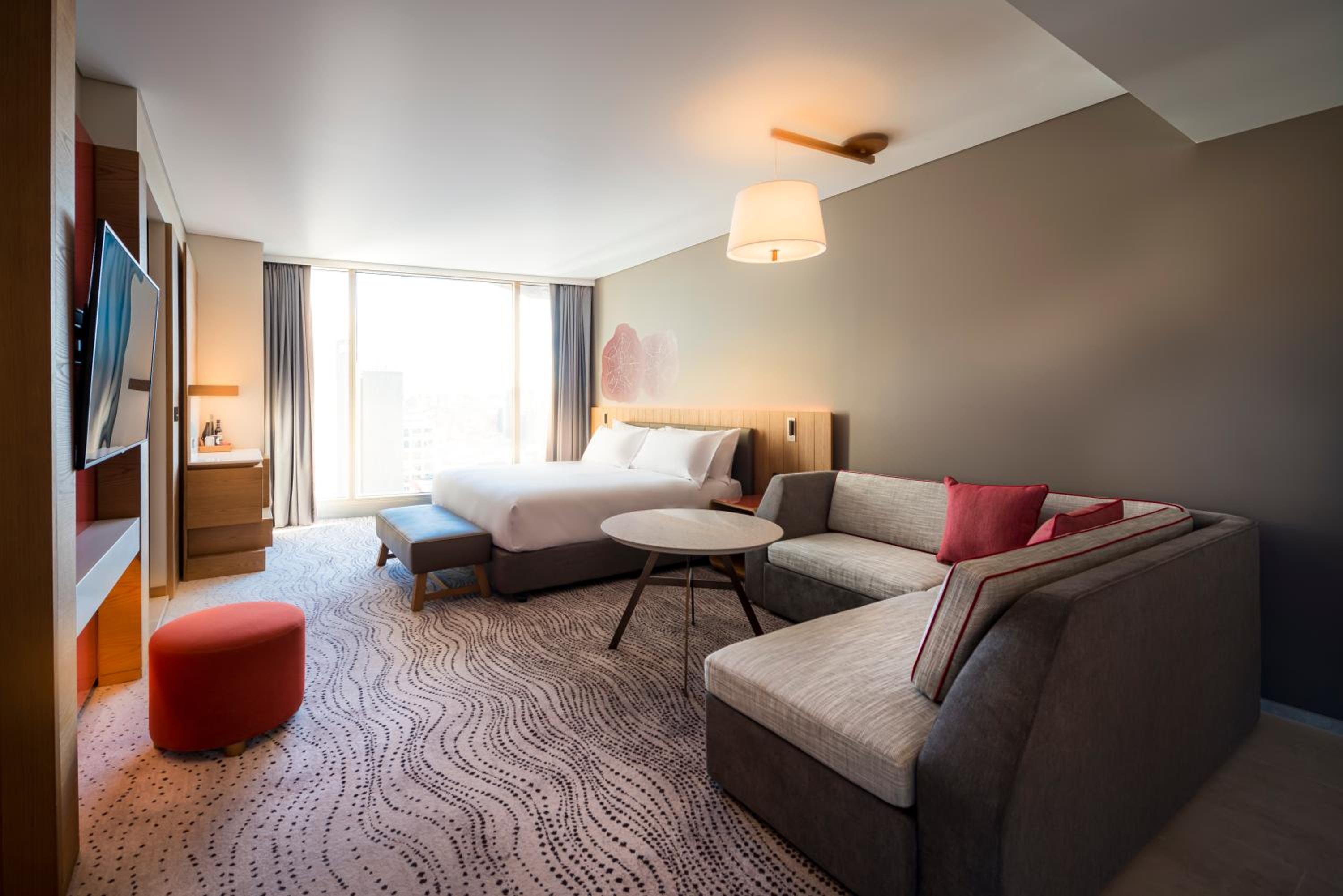 Junior King Suite - Lounge Access - Photo 1