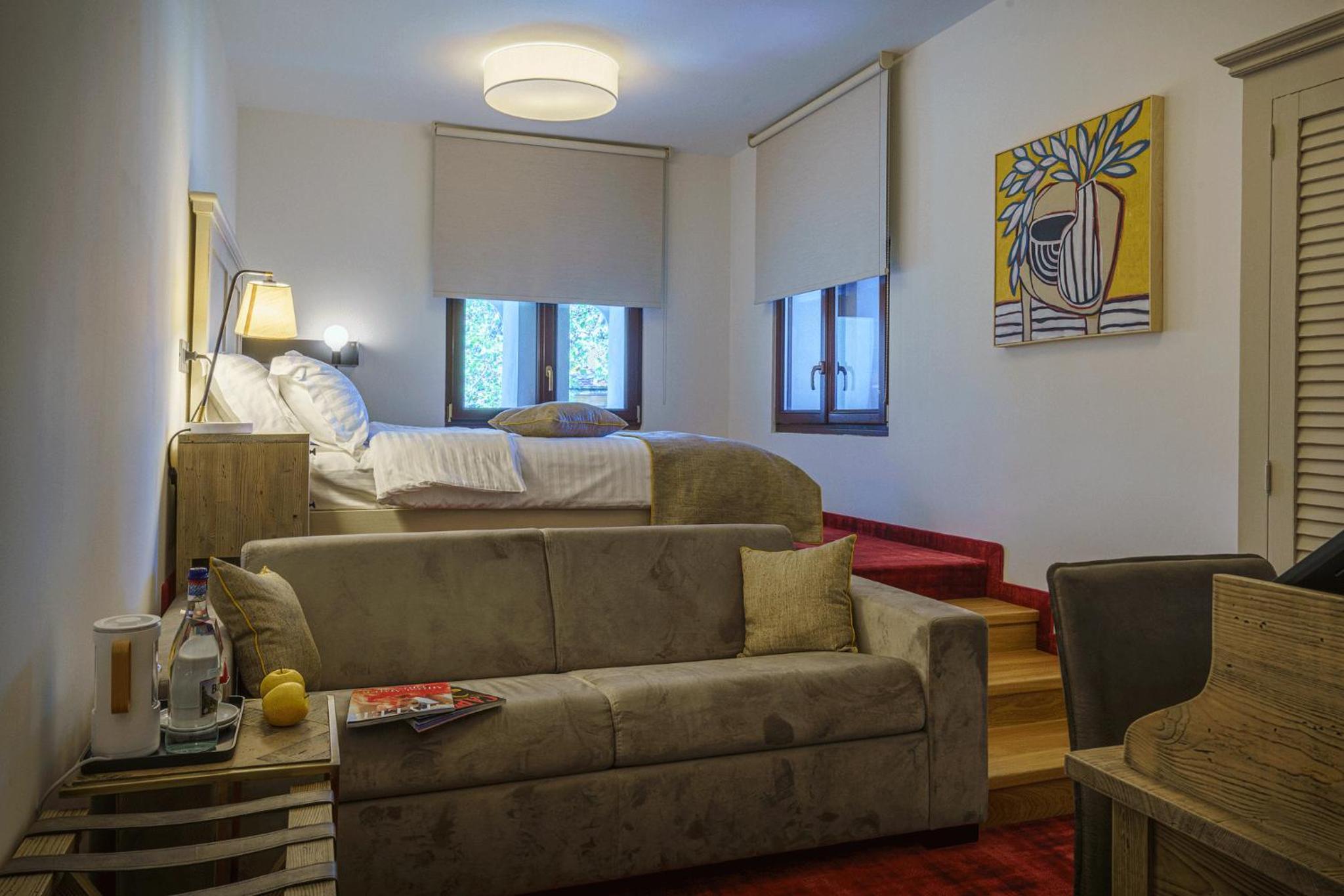 Double Room with Extra Bed - Photo 1