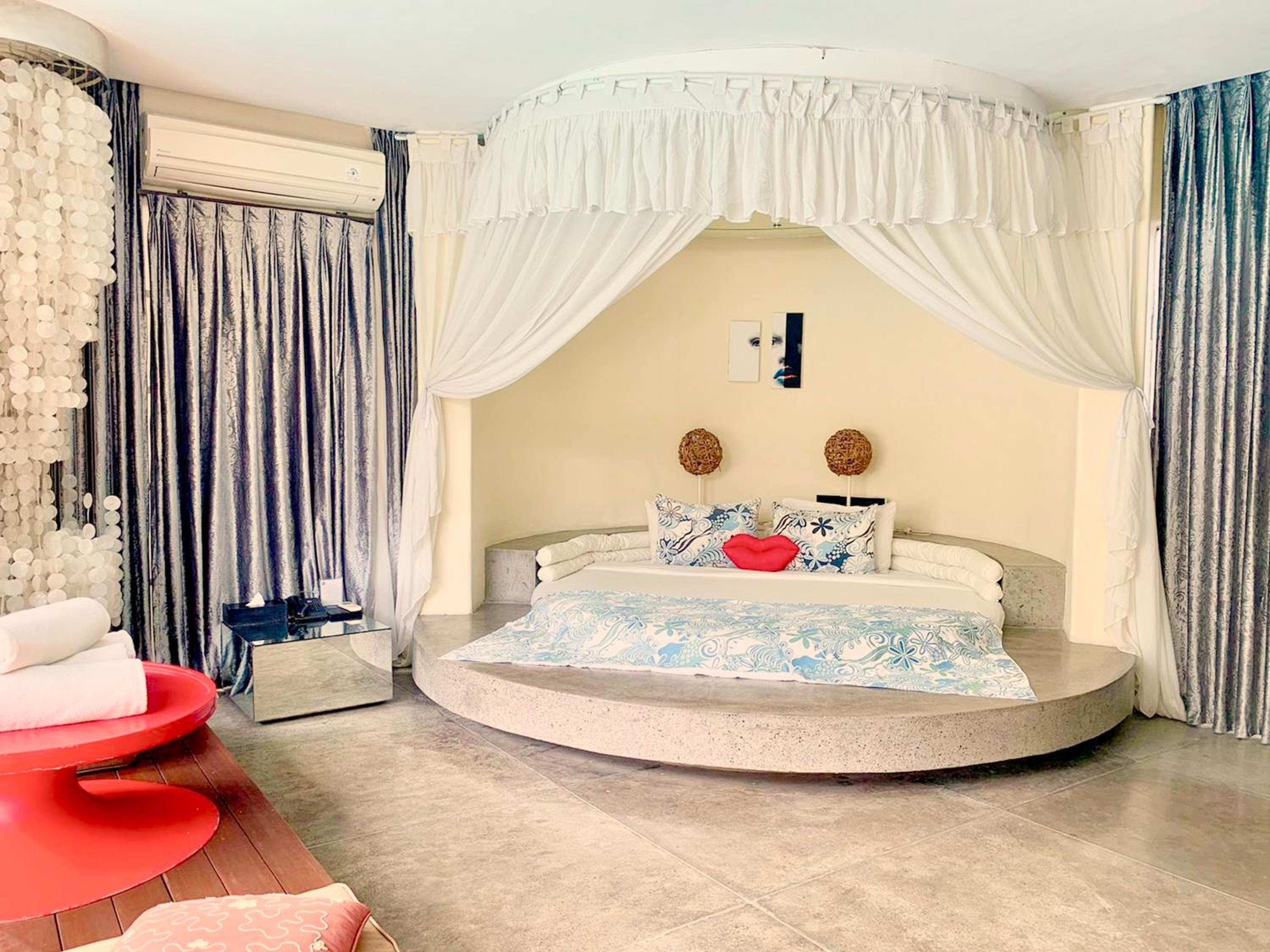 Two Bedroom Pool Villa Suite - Photo 20