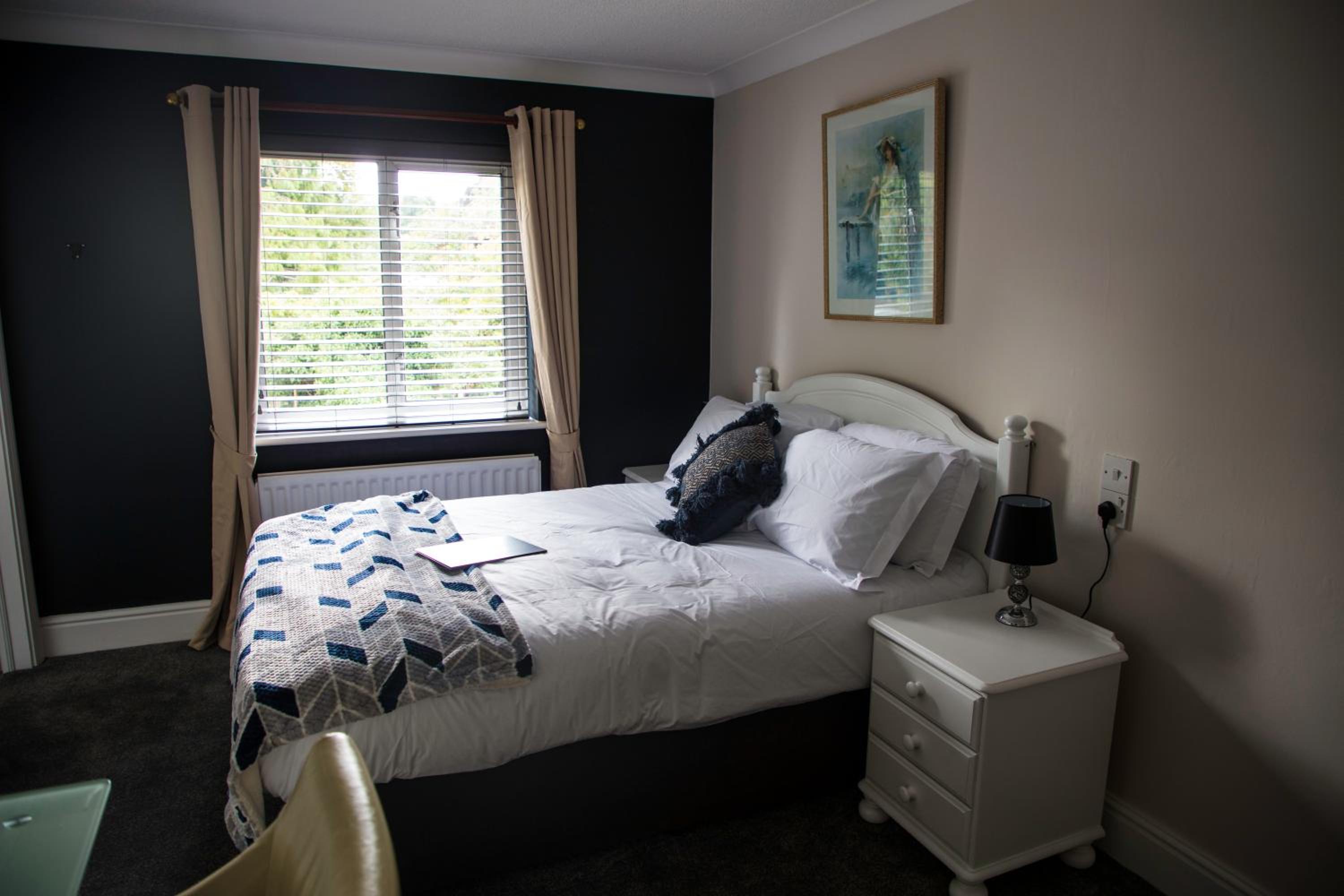 Standard Double Room - Photo 21