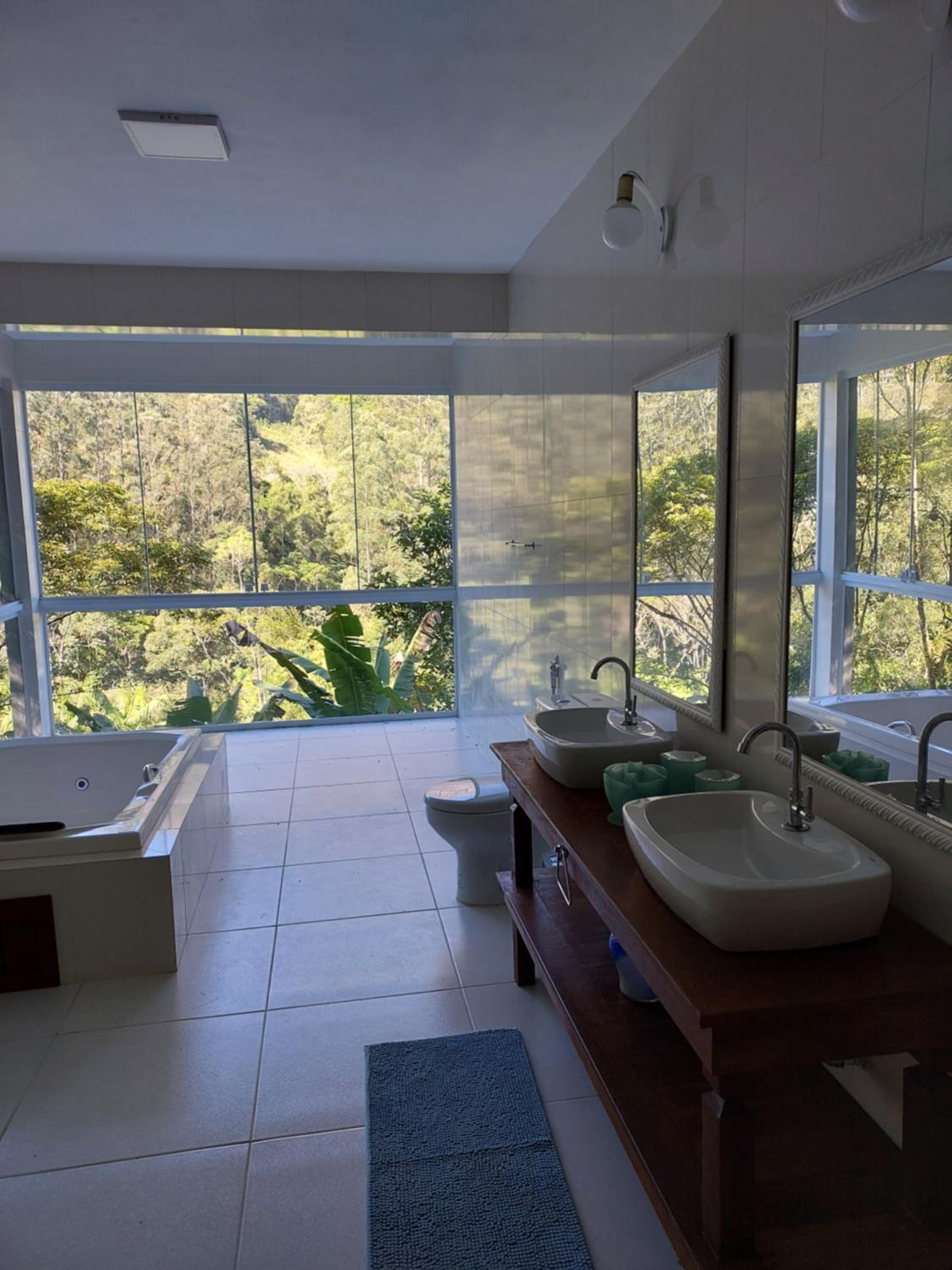 King Suite With Spa Bath photo 1
