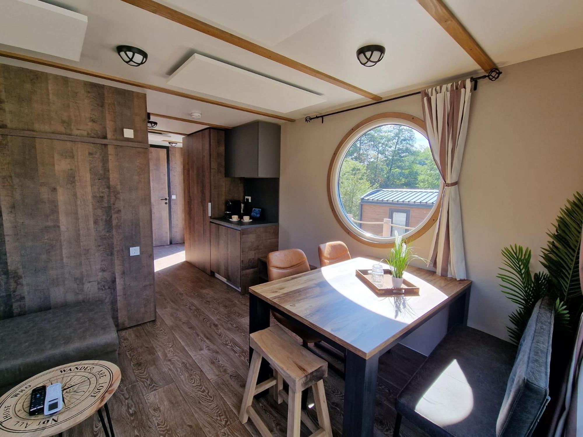Standard Bungalow