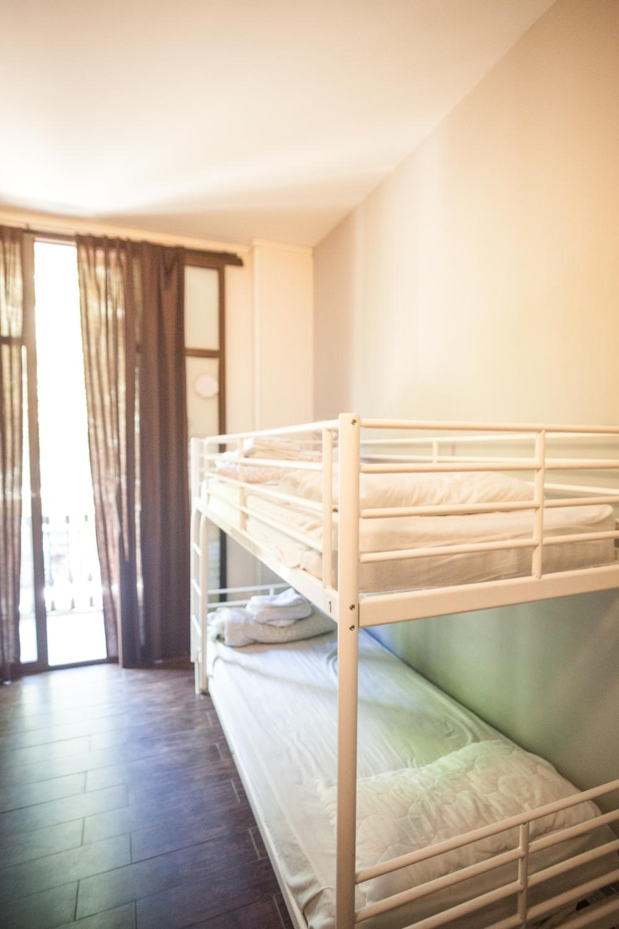 Single Bed in 2-Bed Dormitory Room photo 3