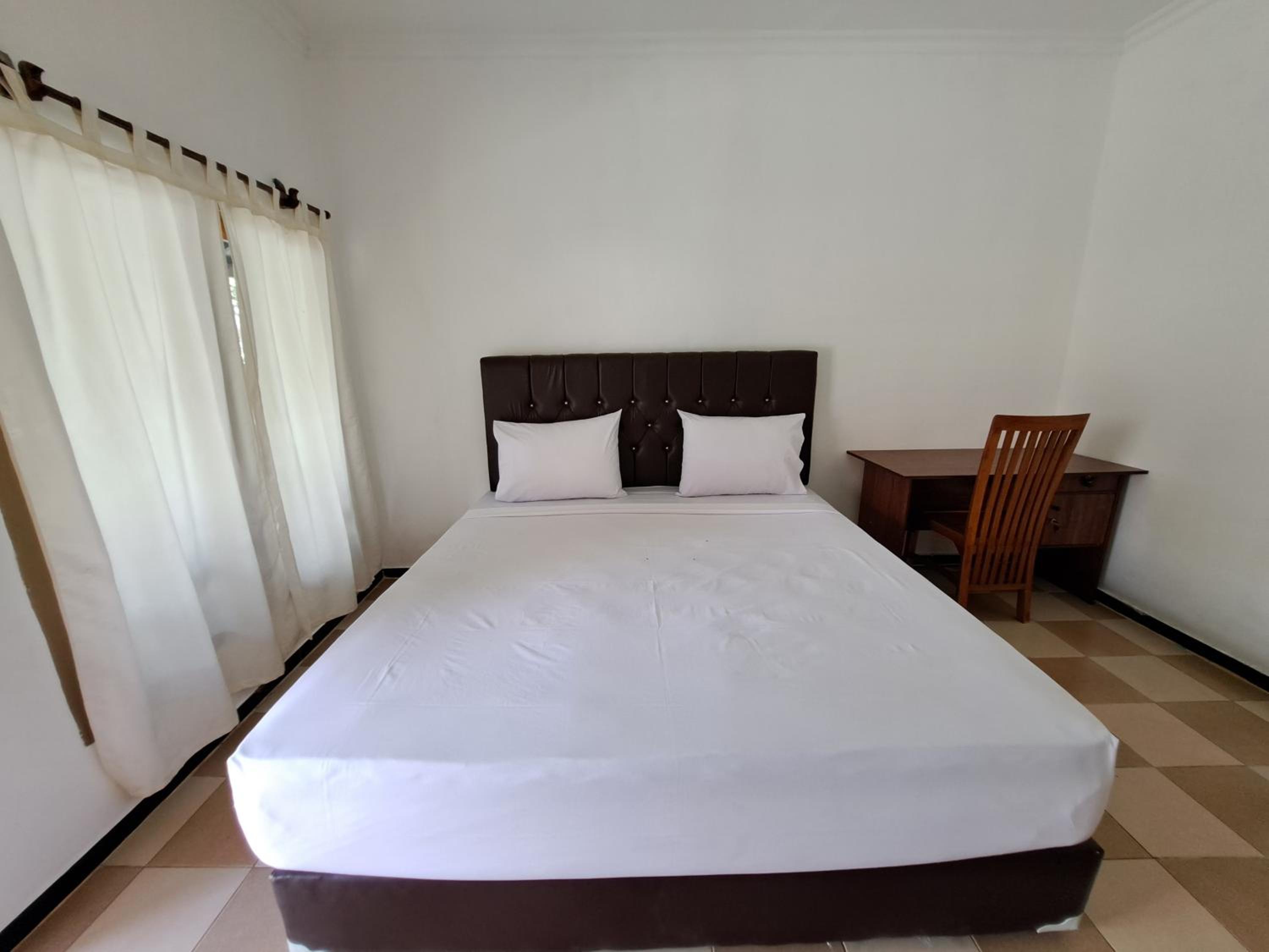 Double Room - Photo 1