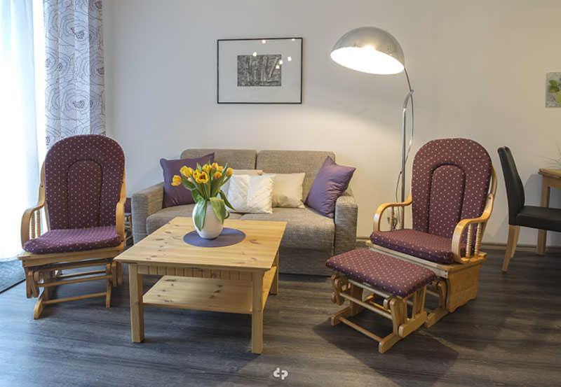 One-Bedroom Apartment with Terrace photo 1