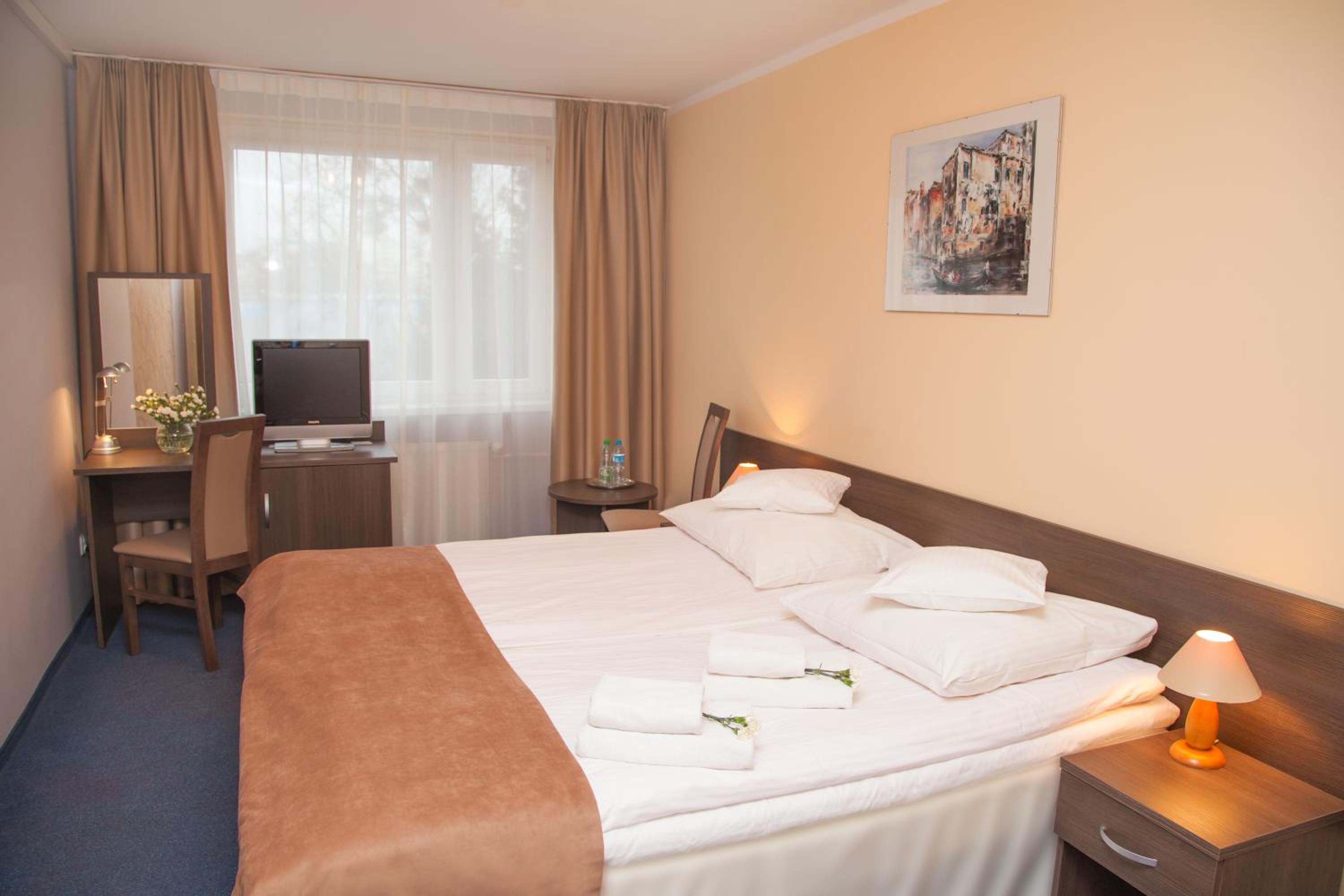 Double Room - Photo 4
