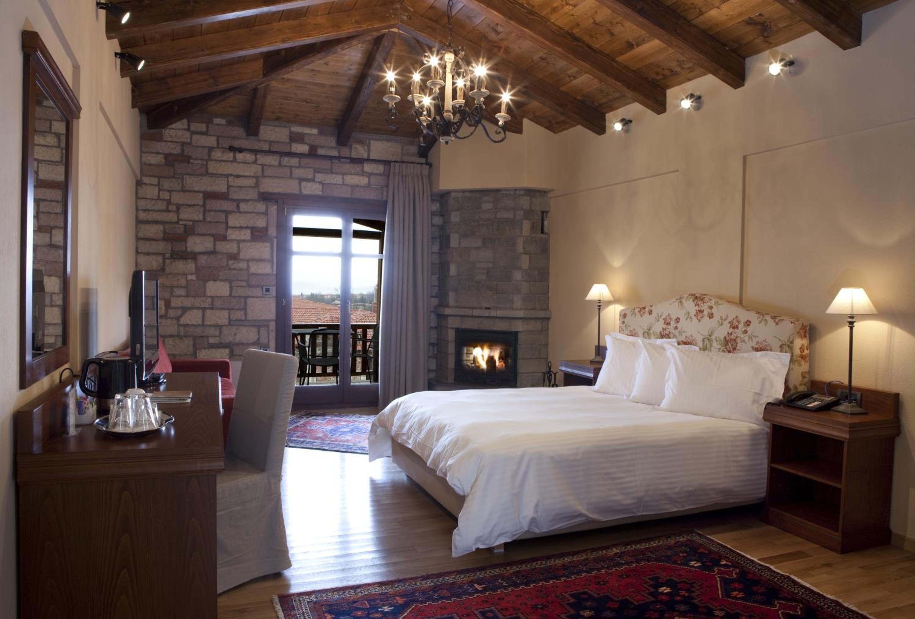 Superior Double or Twin Room with Lake View