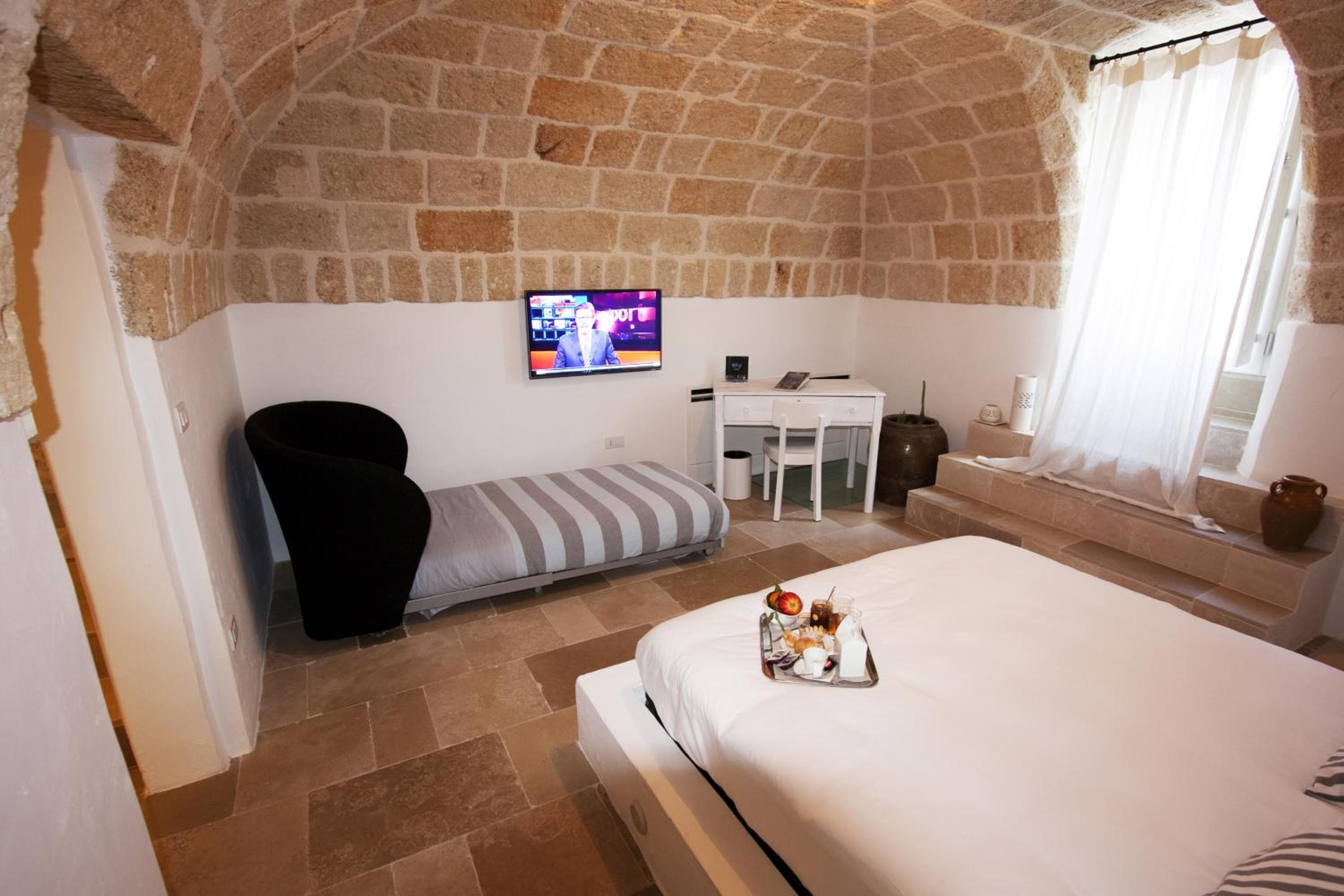 Triple Room - Photo 5