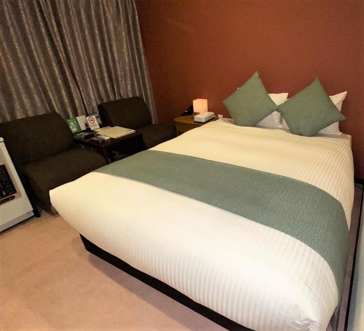 Moderate Double Room - Non-Smoking  photo 2