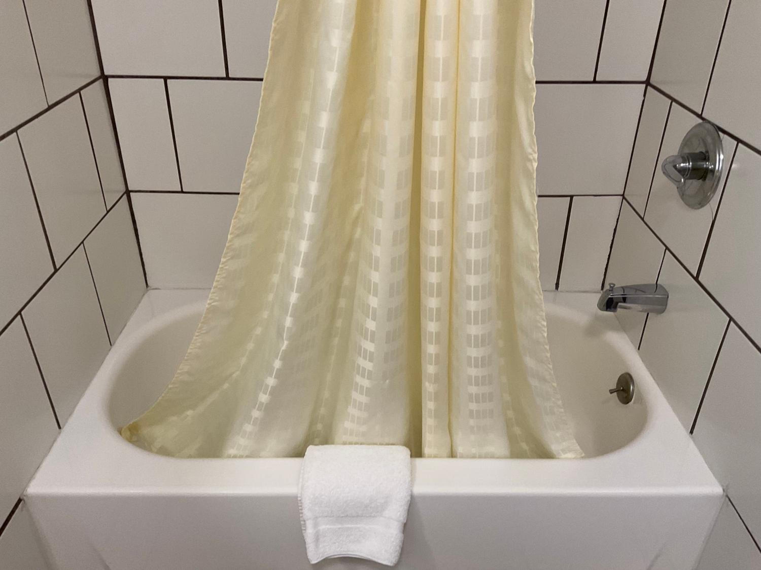 Standard Single Room with Shower photo 2