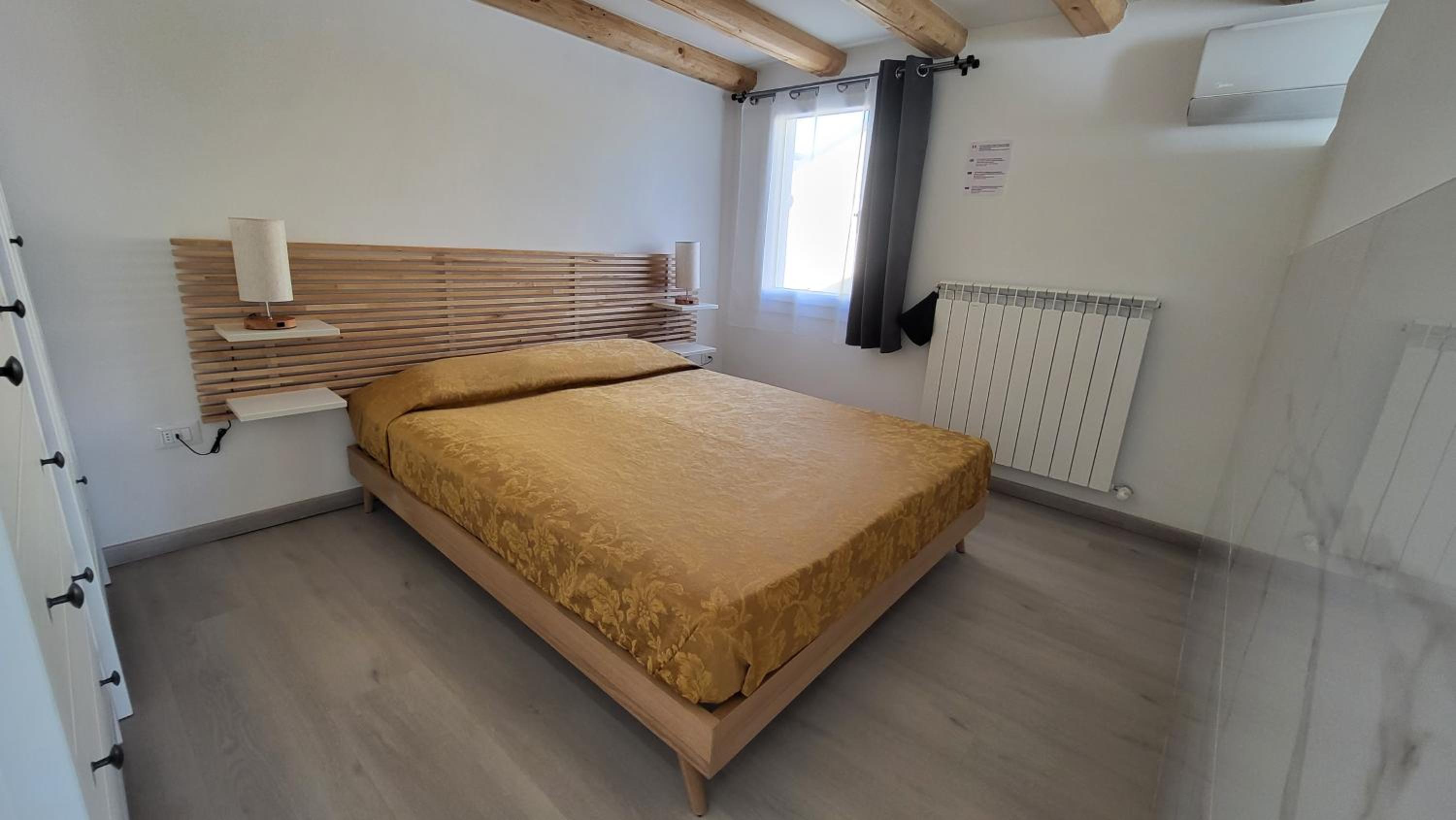 Apartment with Terrace photo 2