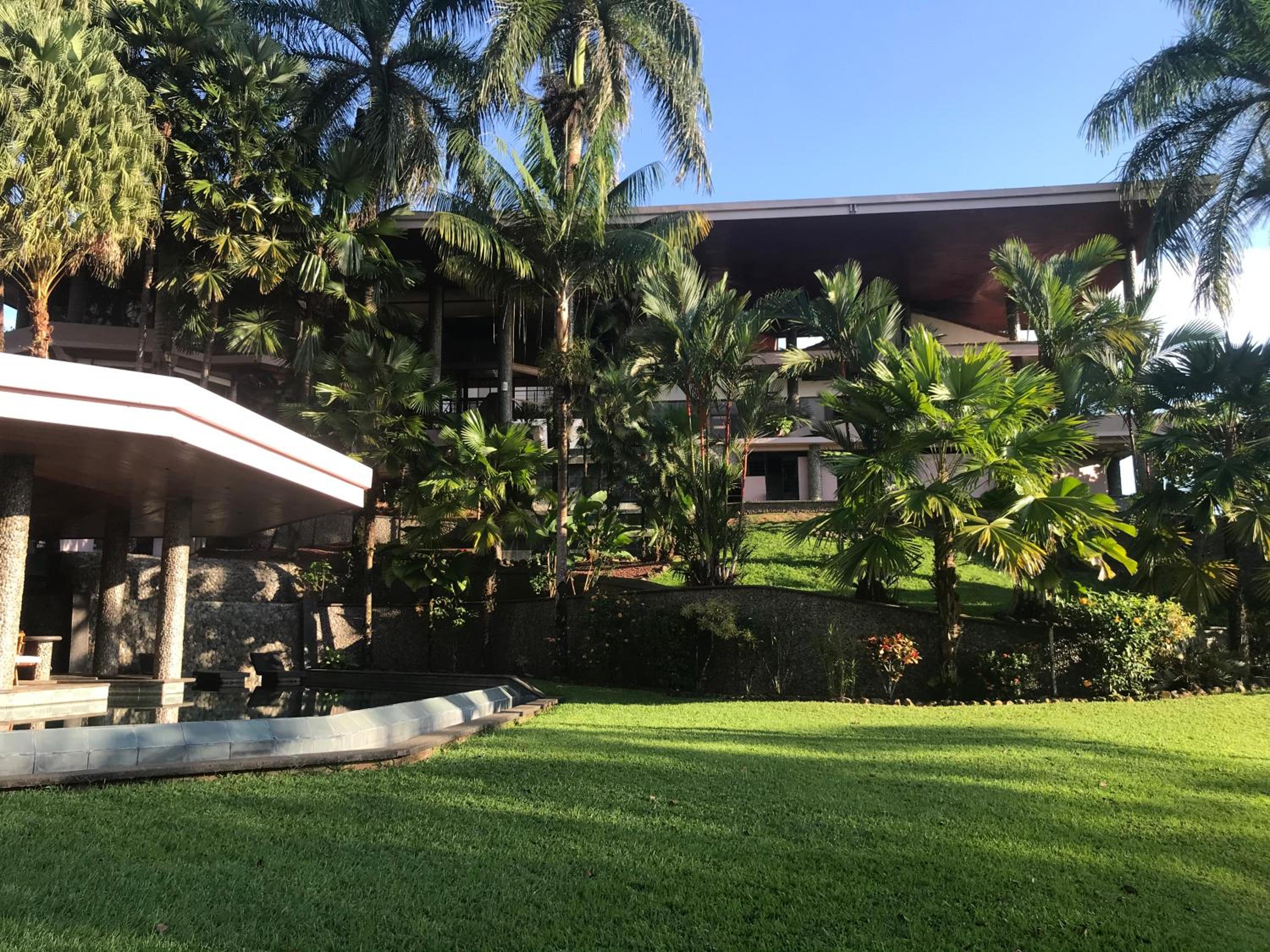 Villa photo 3