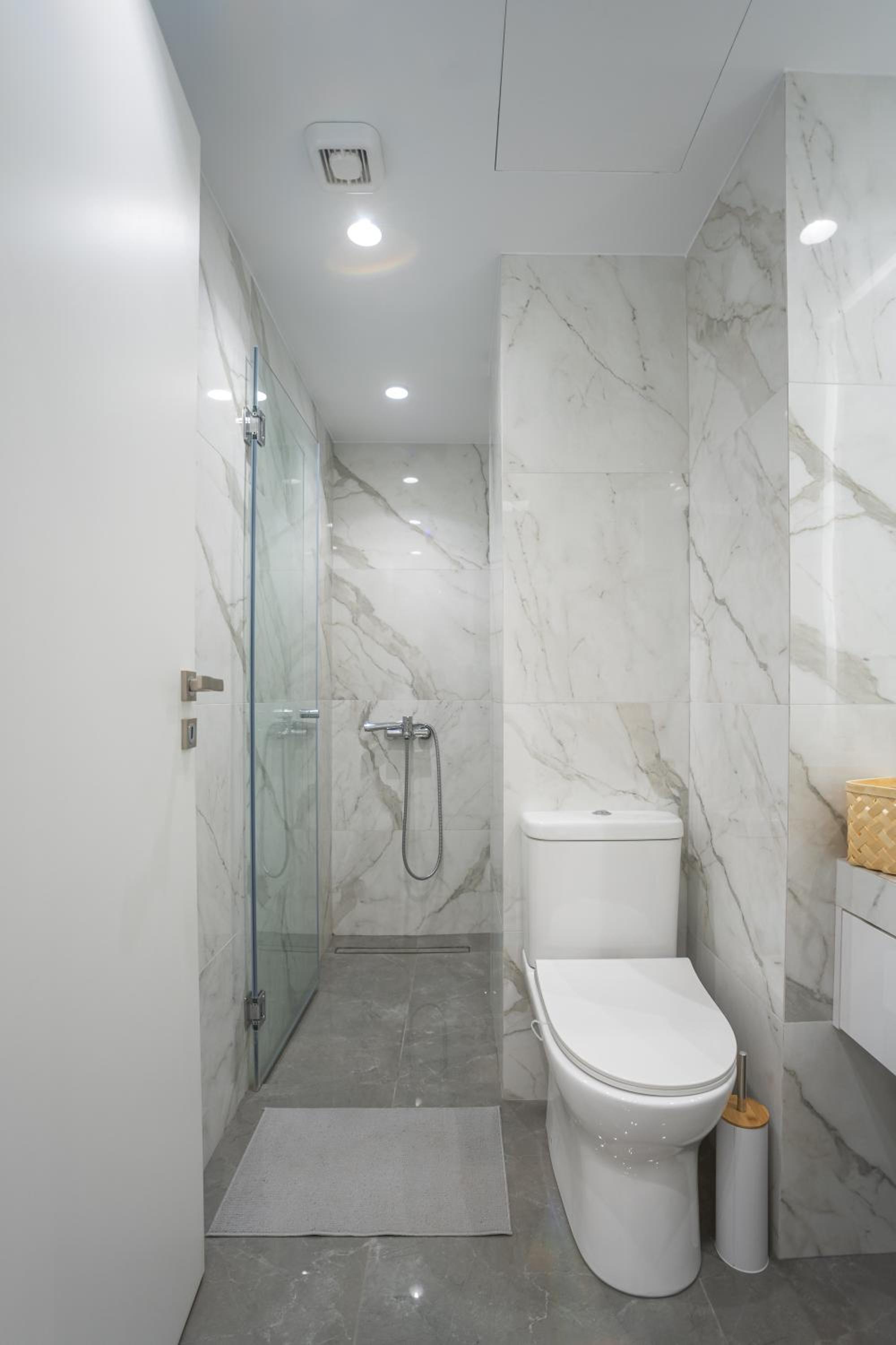 One-Bedroom Apartment - Photo 18