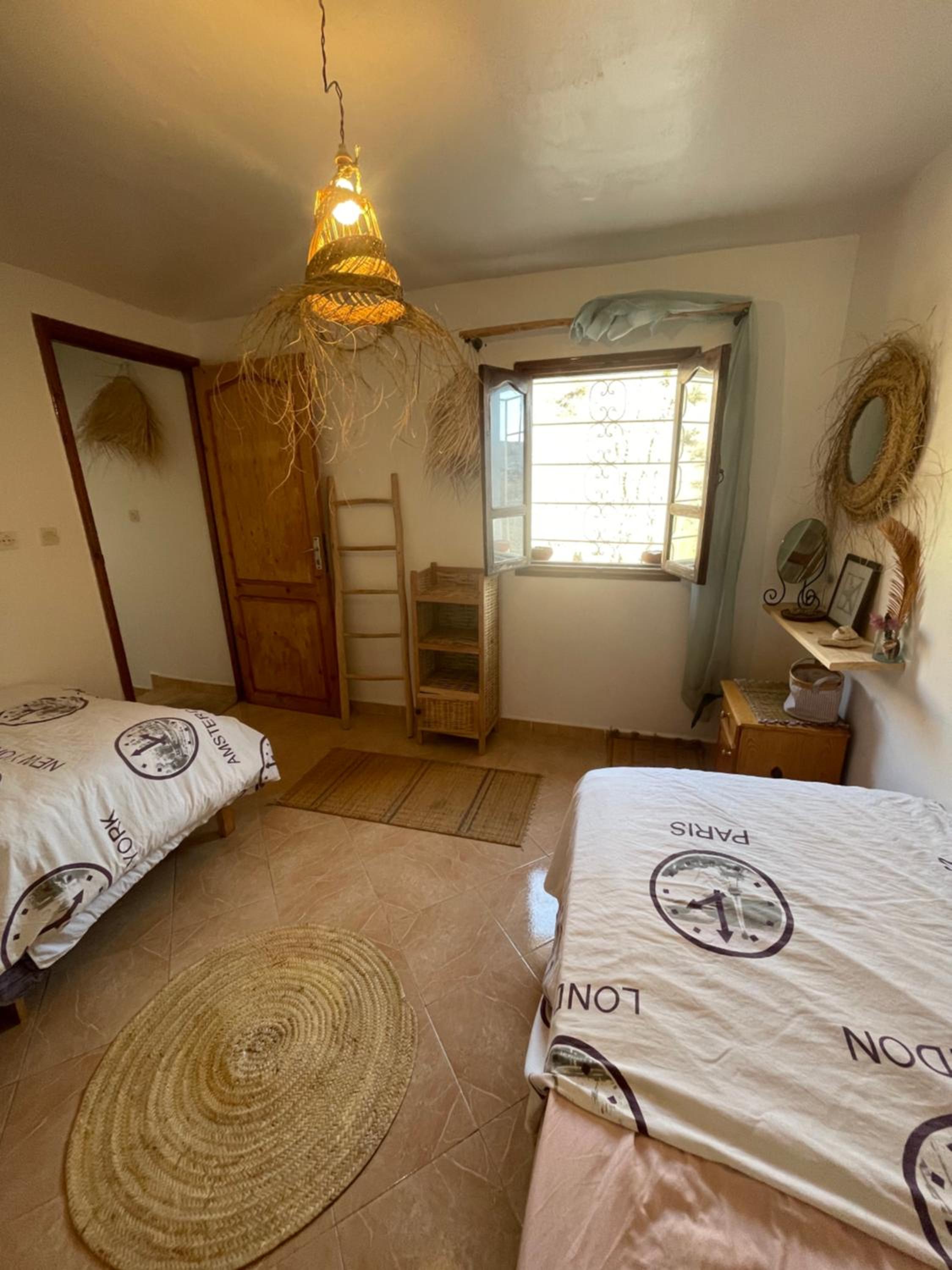 Double or Twin Room with Mountain View - Photo 17