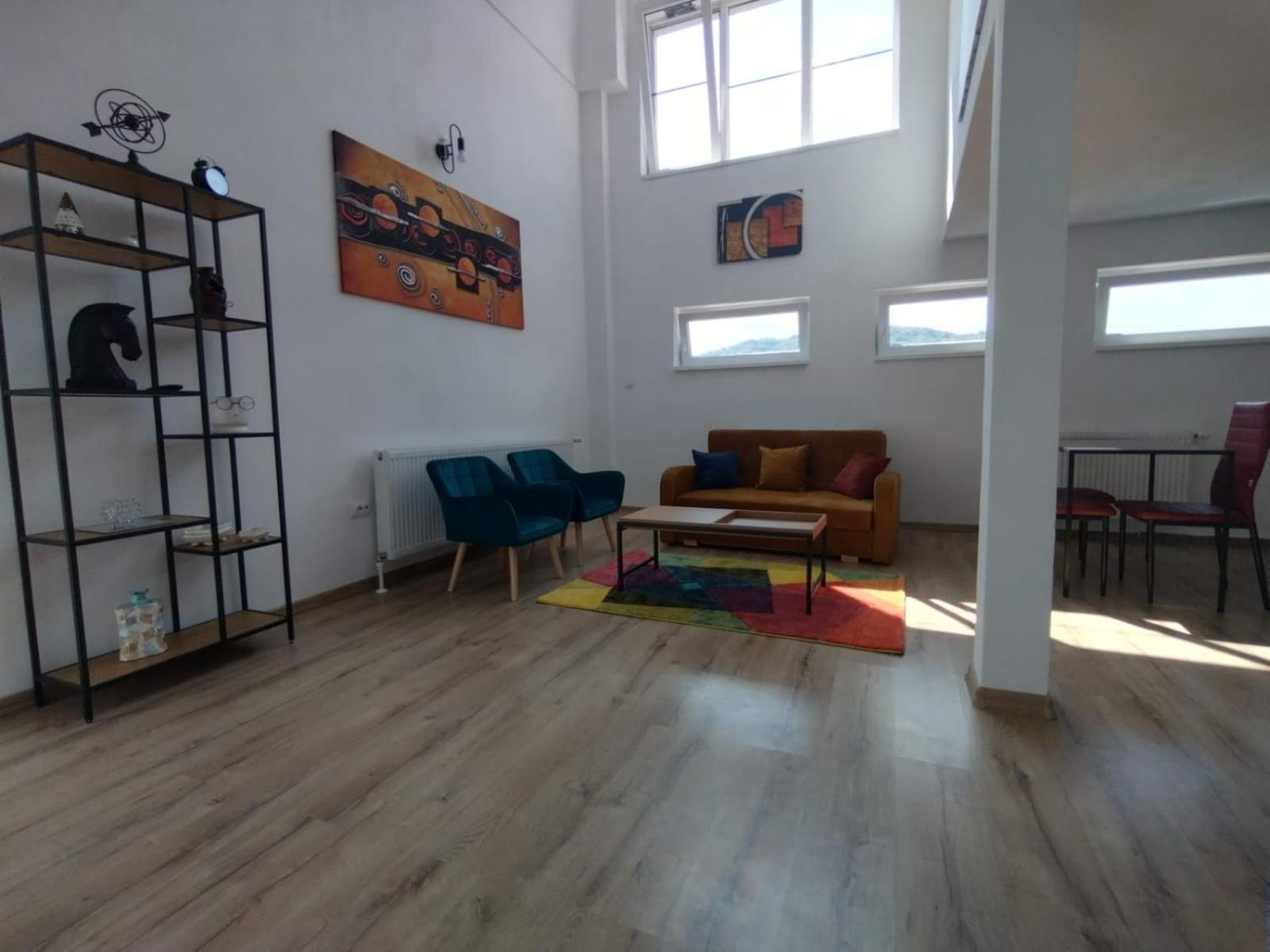 One-Bedroom Apartment - Photo 7