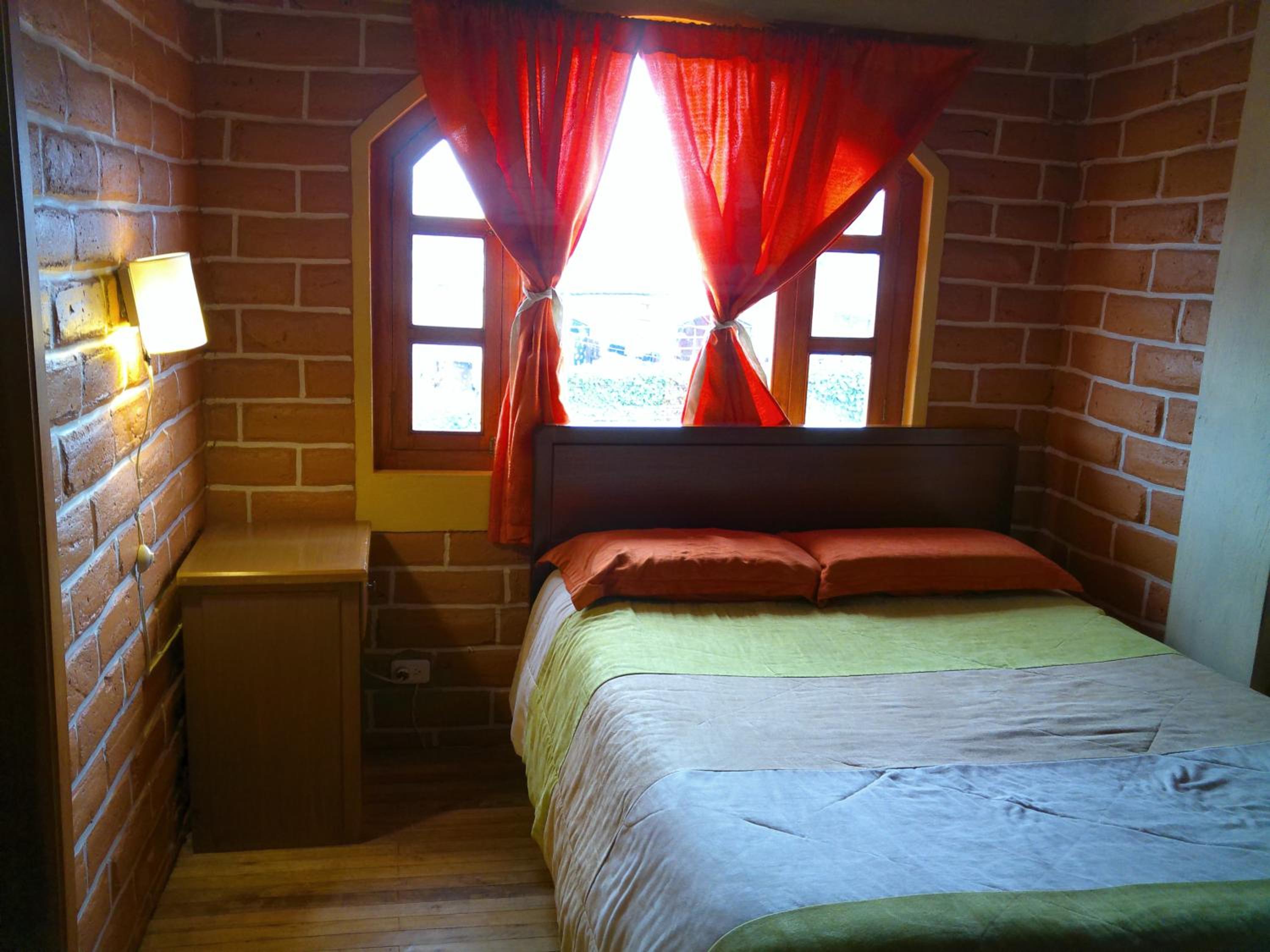 Double Room with Private Bathroom photo 2