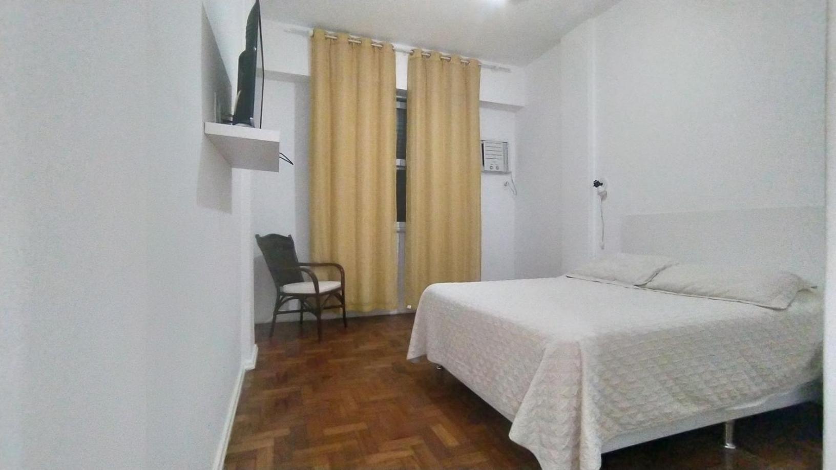 One-Bedroom Apartment - Photo 14