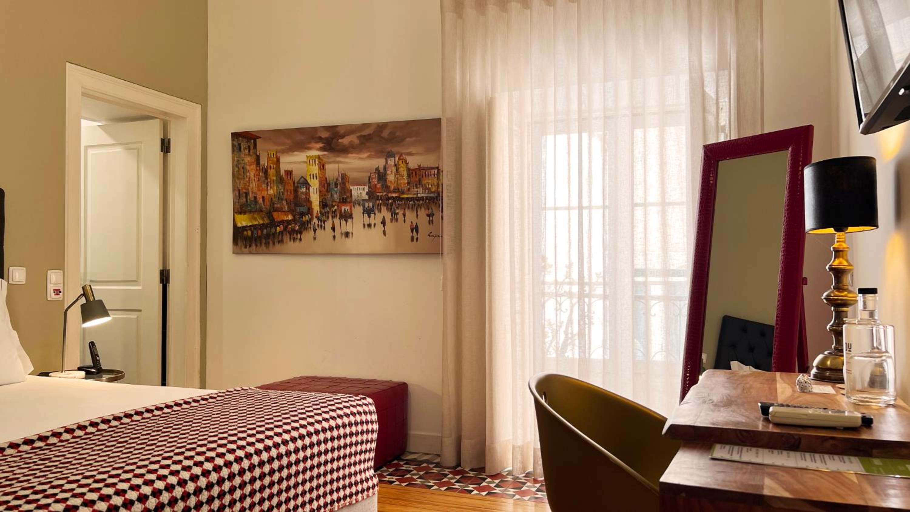 Double Room - Photo 16