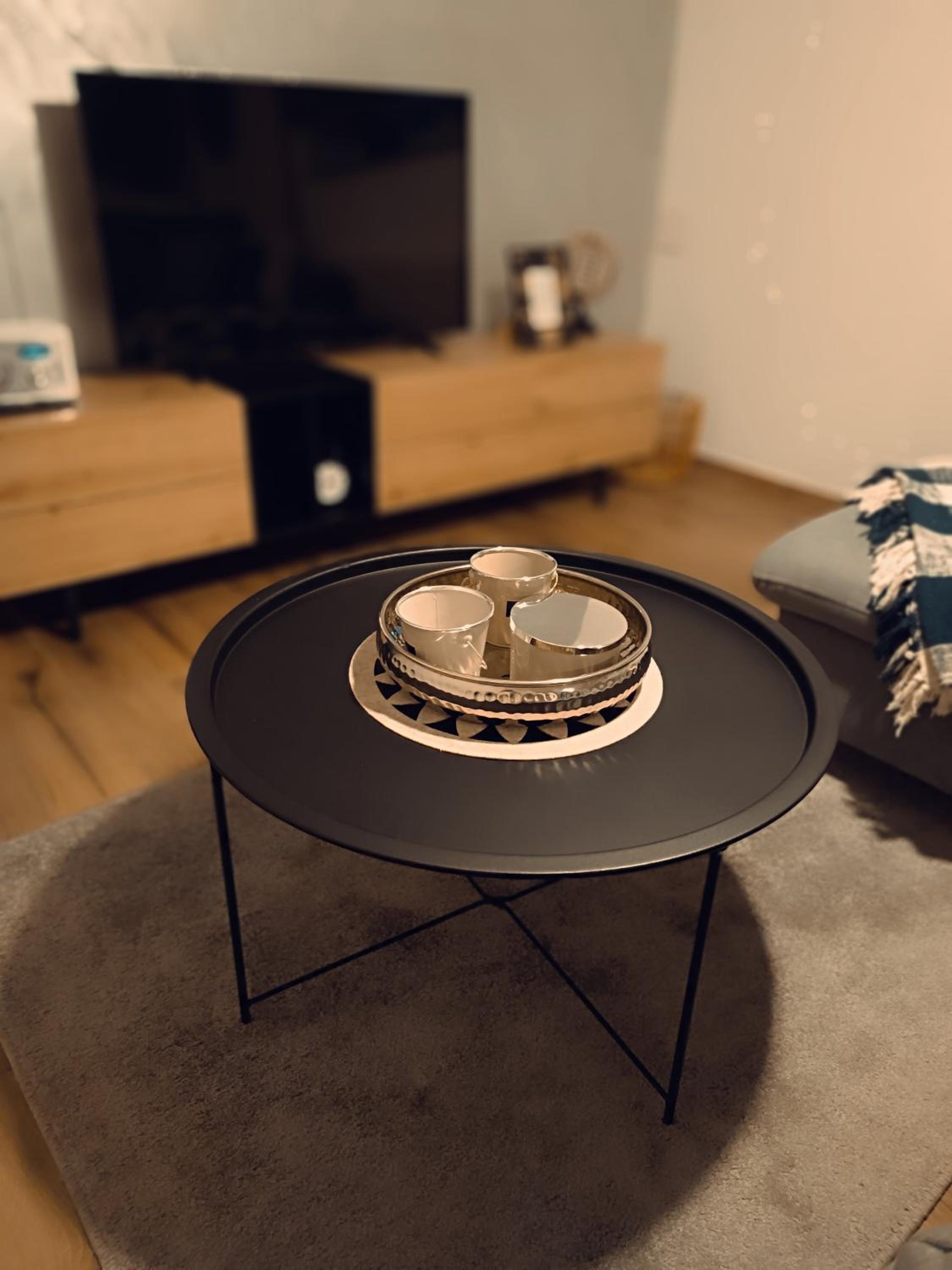One-Bedroom Apartment - Photo 2