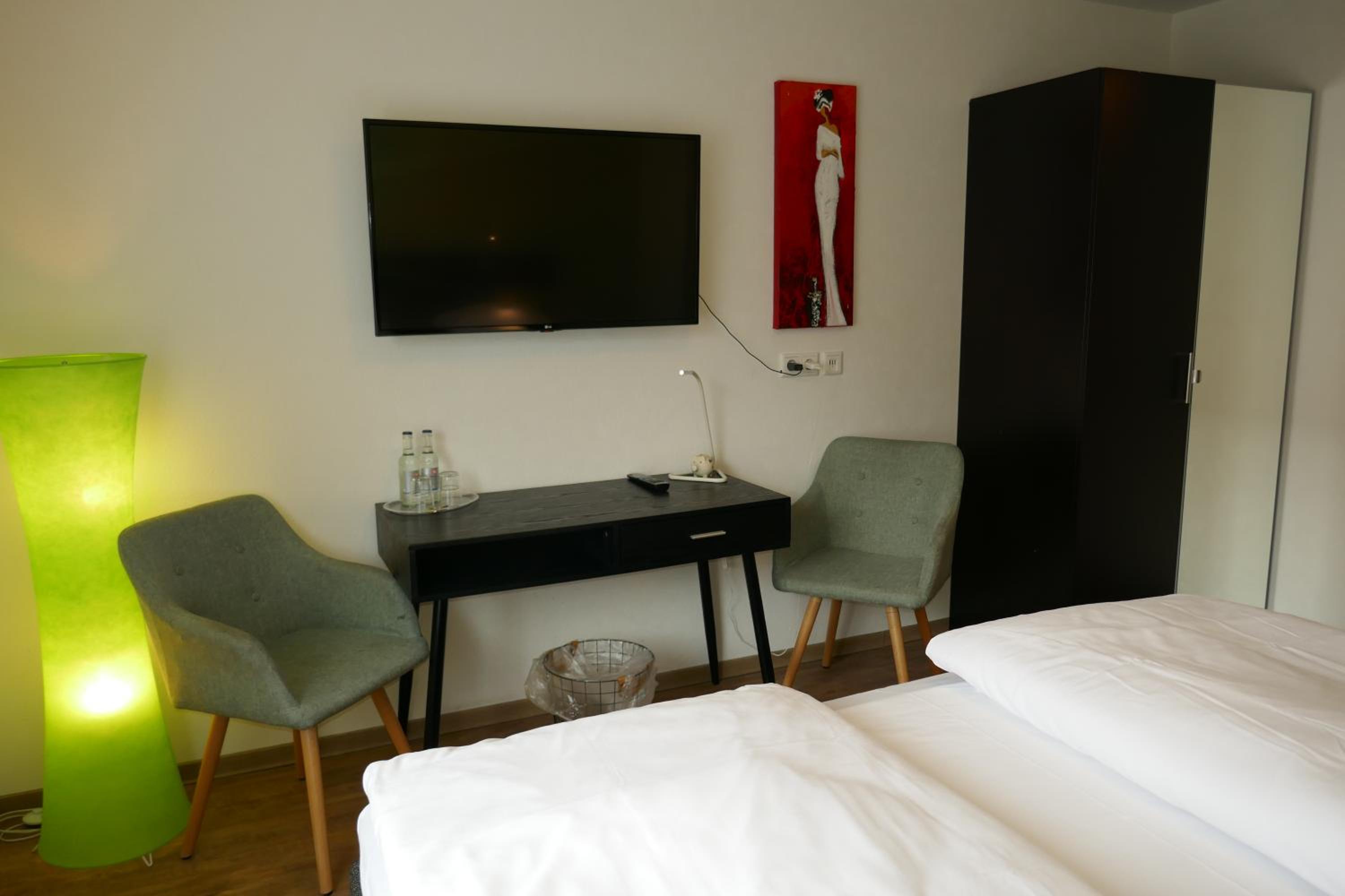 Double Room - Photo 1