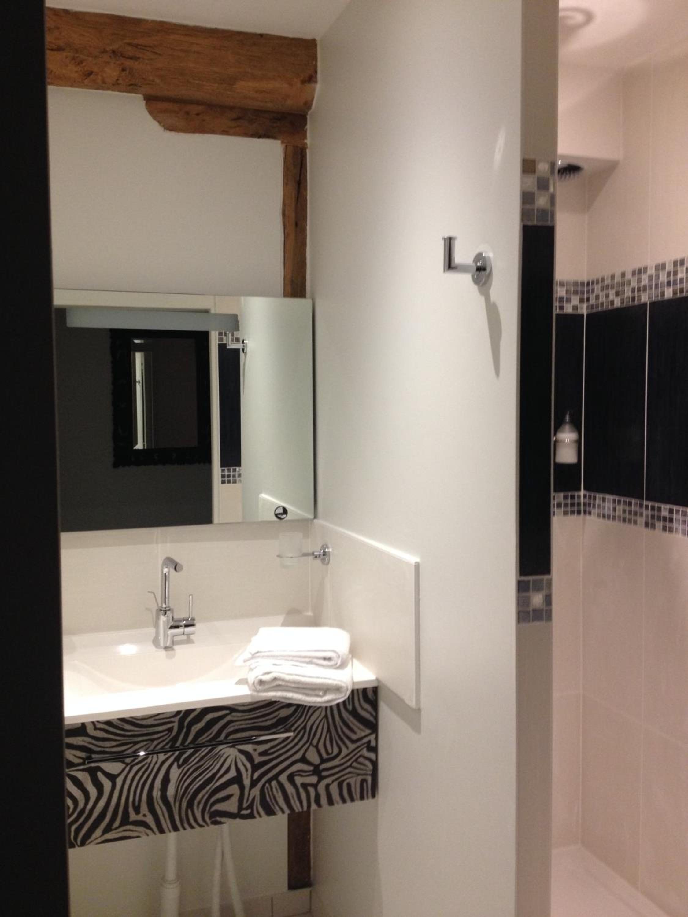Double Room - Photo 4