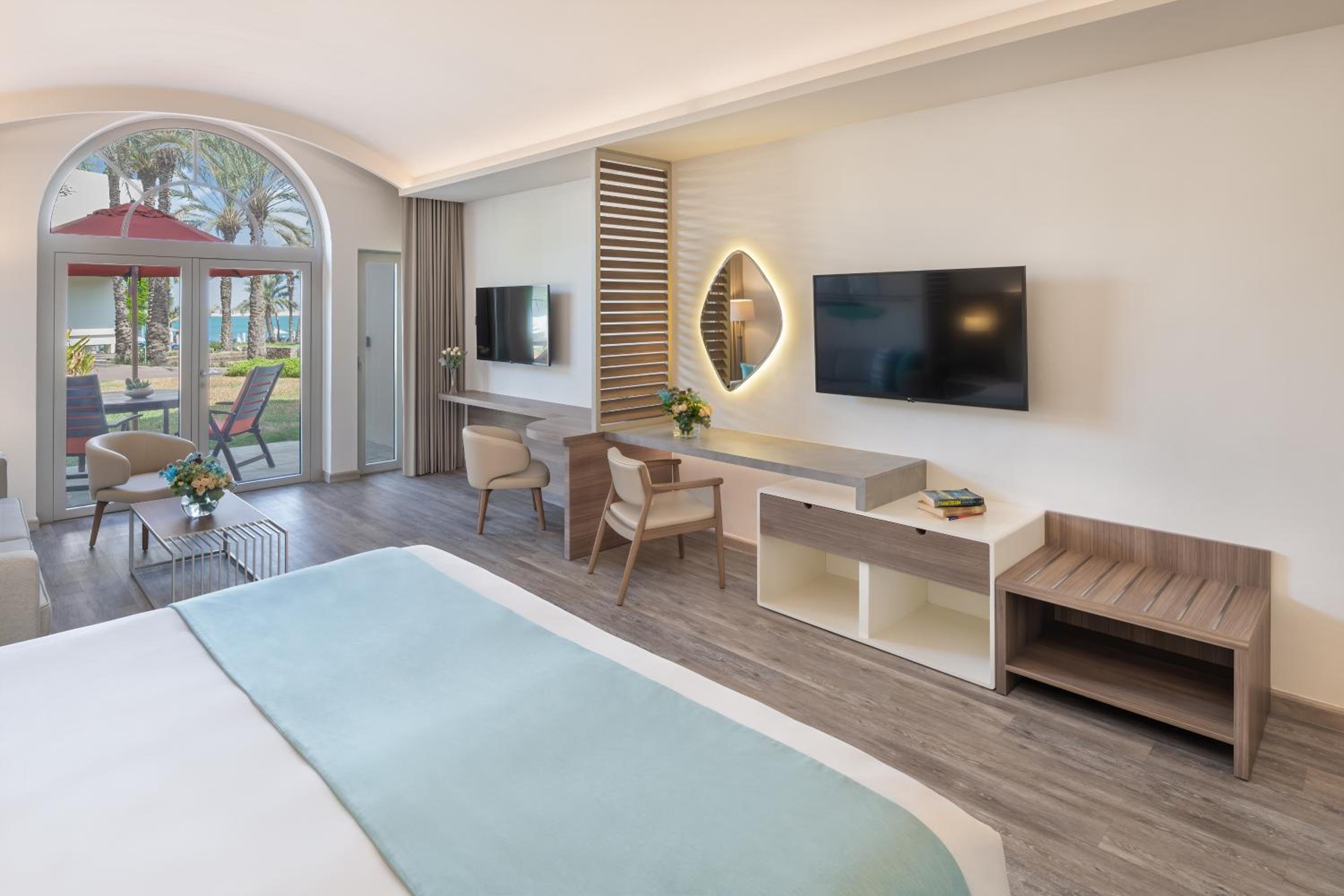 Premium Garden Terrace Junior Suite