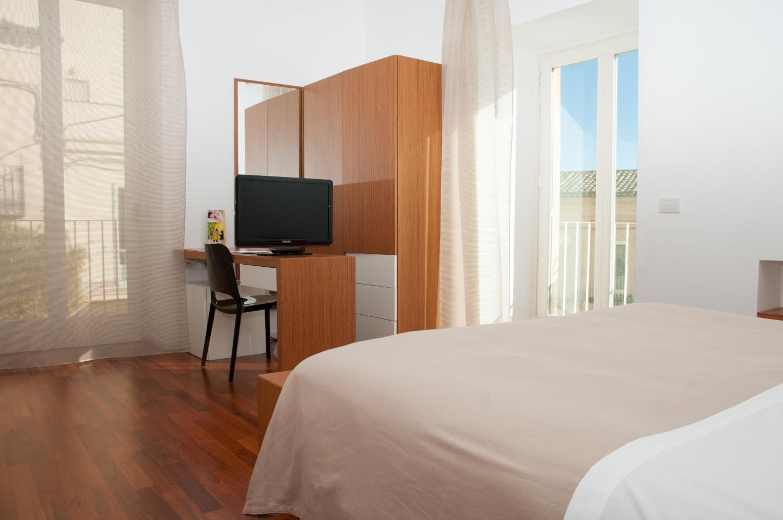 Superior Double Room photo 2