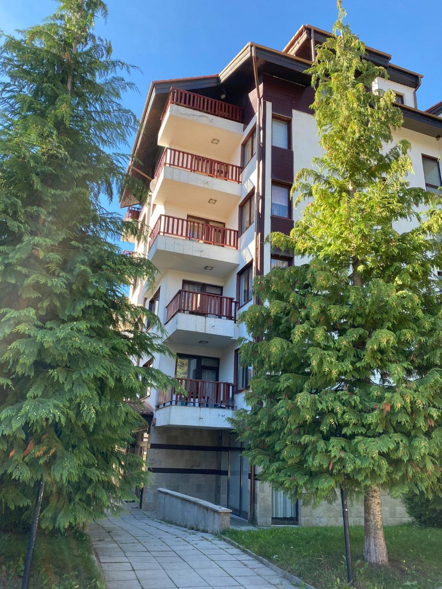 One-Bedroom Apartment - Photo 9